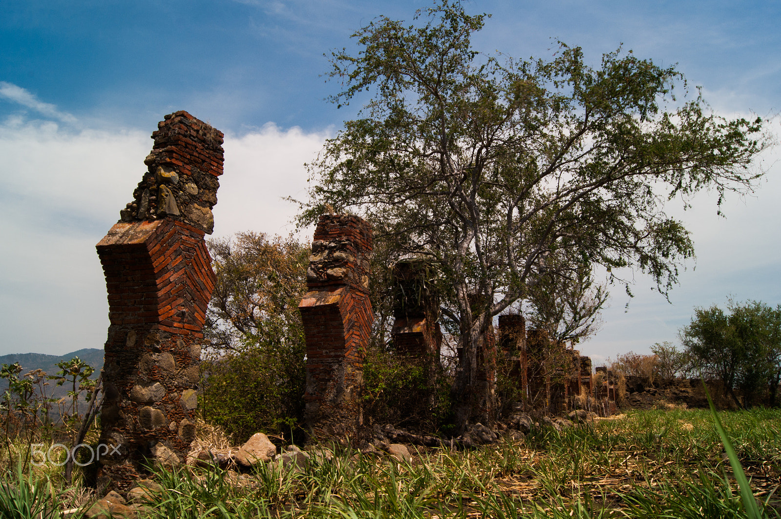 Sony Alpha DSLR-A380 + Sony DT 18-55mm F3.5-5.6 SAM sample photo. Ruins of the antique water transportation system photography