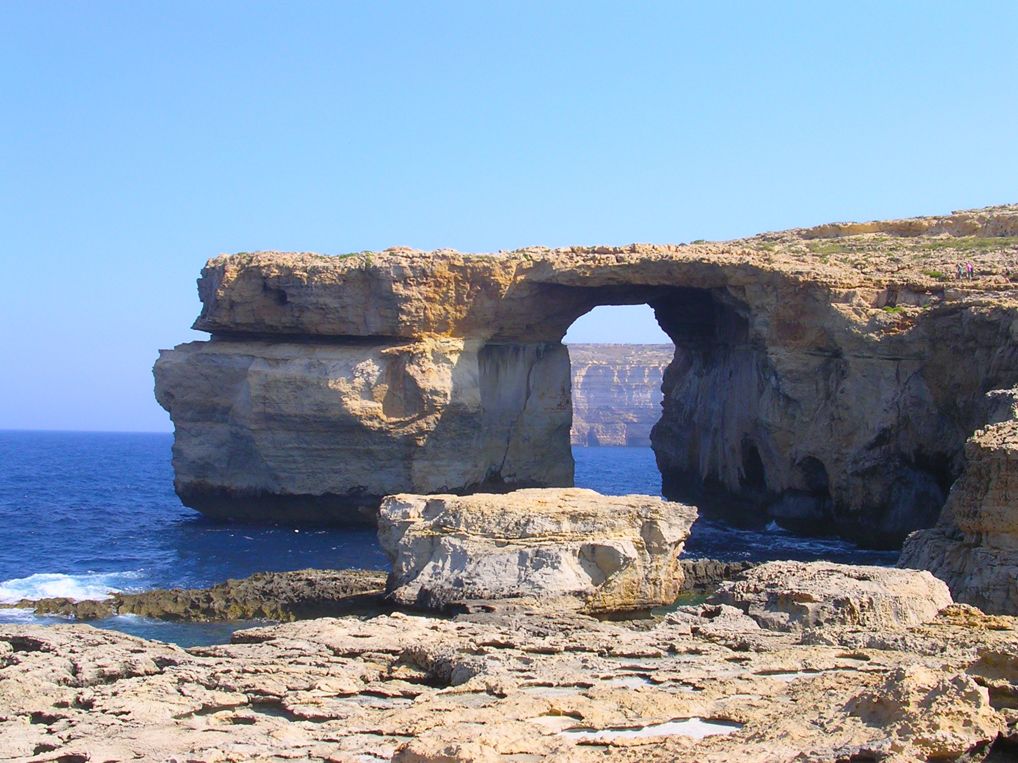 Nikon E3100 sample photo. Azure window...gone forever... photography