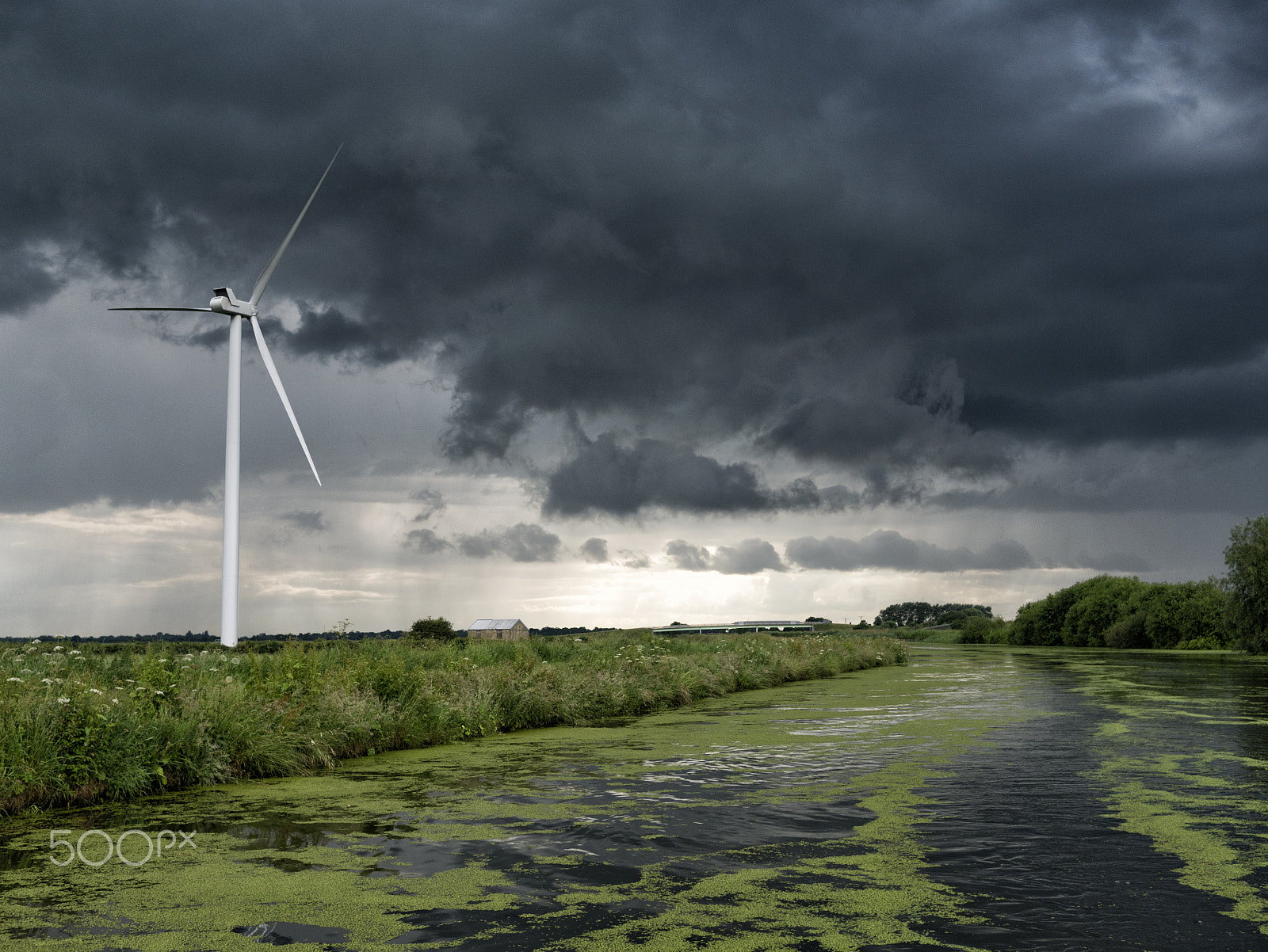 Panasonic Lumix DMC-GX7 + LUMIX G 20/F1.7 II sample photo. The summer storm photography