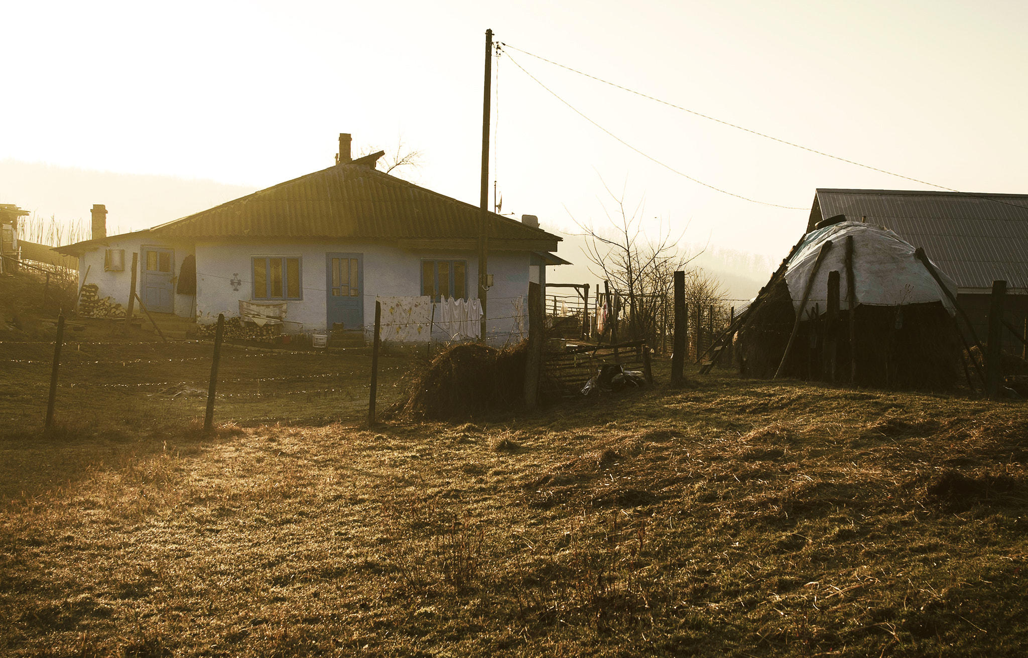 Nikon D700 + Sigma 35mm F1.4 DG HSM Art sample photo. Countryside tour photography