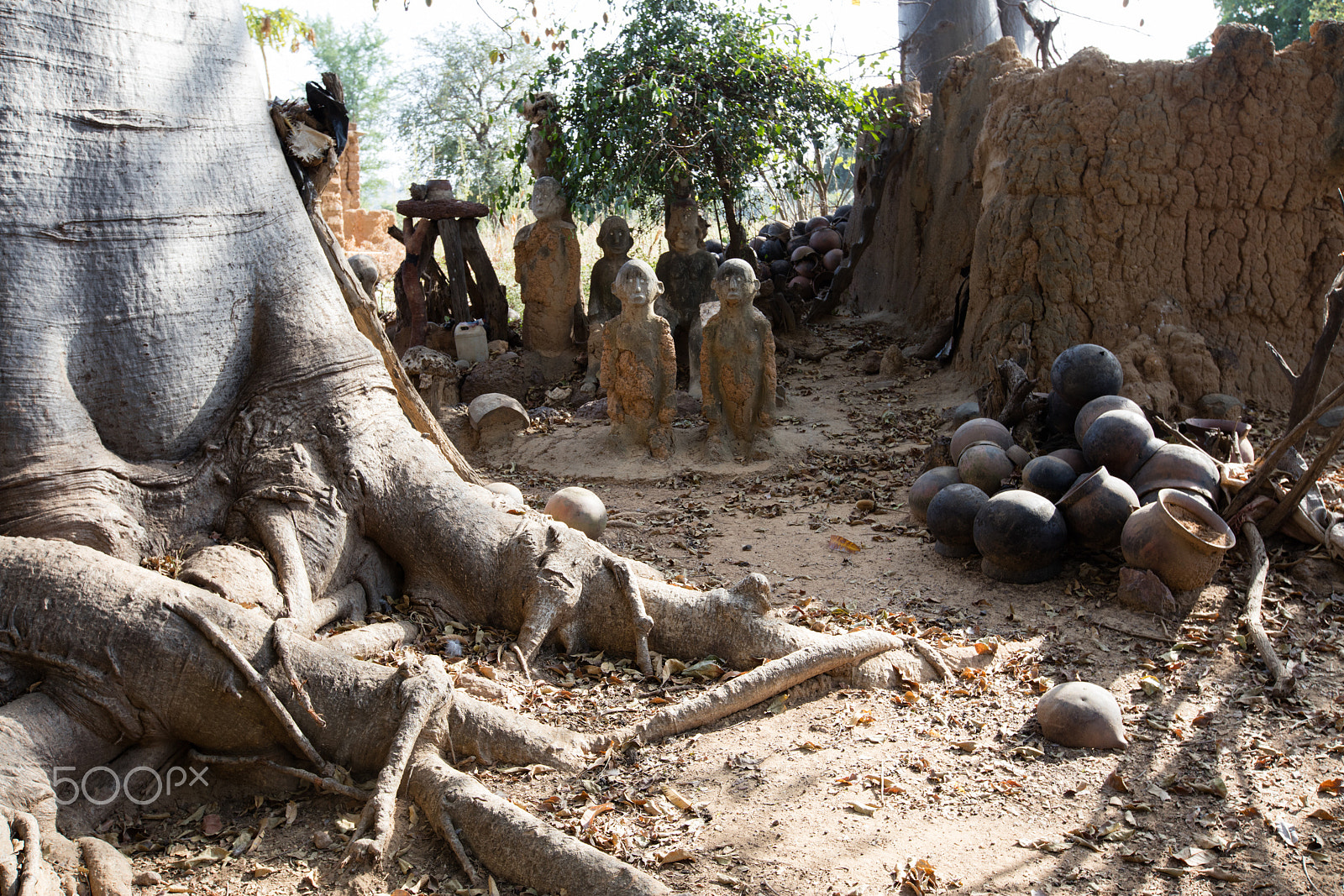 Canon EF 16-35mm F2.8L II USM sample photo. Fetish in lobi village photography