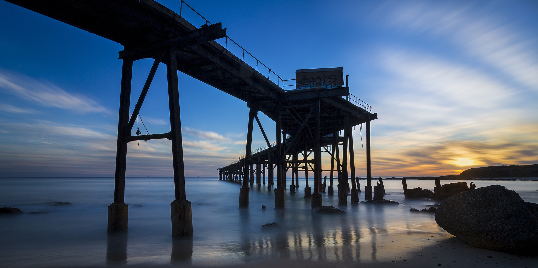 Tokina AT-X Pro 12-24mm F4 (IF) DX sample photo. Catherine hill bay jetty photography