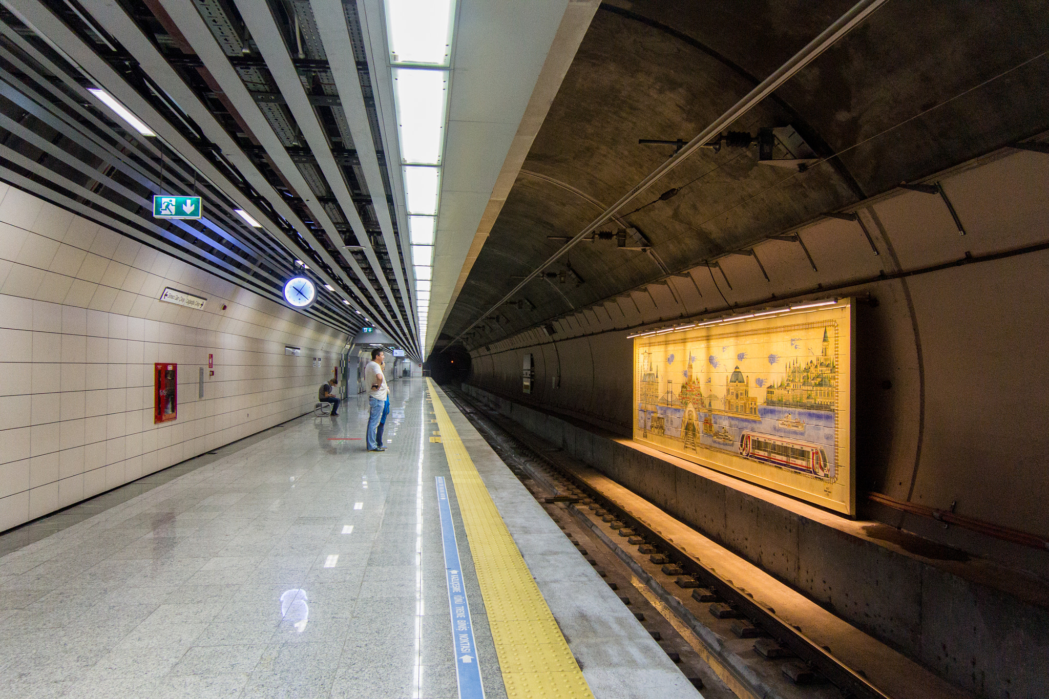 Nikon 1 V2 + 1 NIKKOR VR 10-100mm f/4-5.6 sample photo. Marmaray underground, istanbul photography