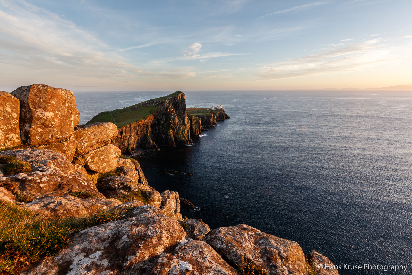 Canon EF 11-24mm F4L USM sample photo. Sunset at neist point photography