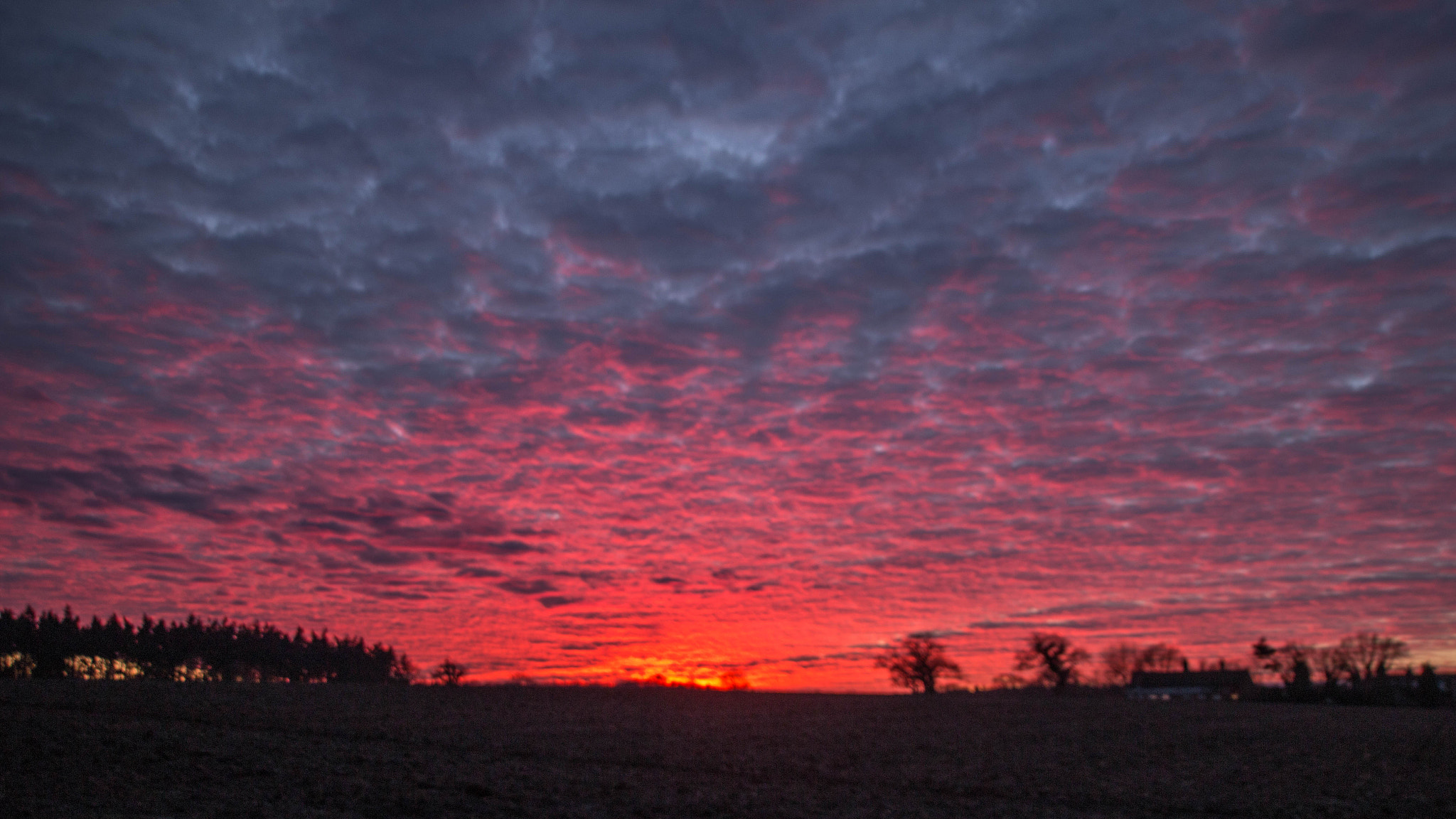 Sigma 10-20mm F3.5 EX DC HSM sample photo. Glowing sunset photography