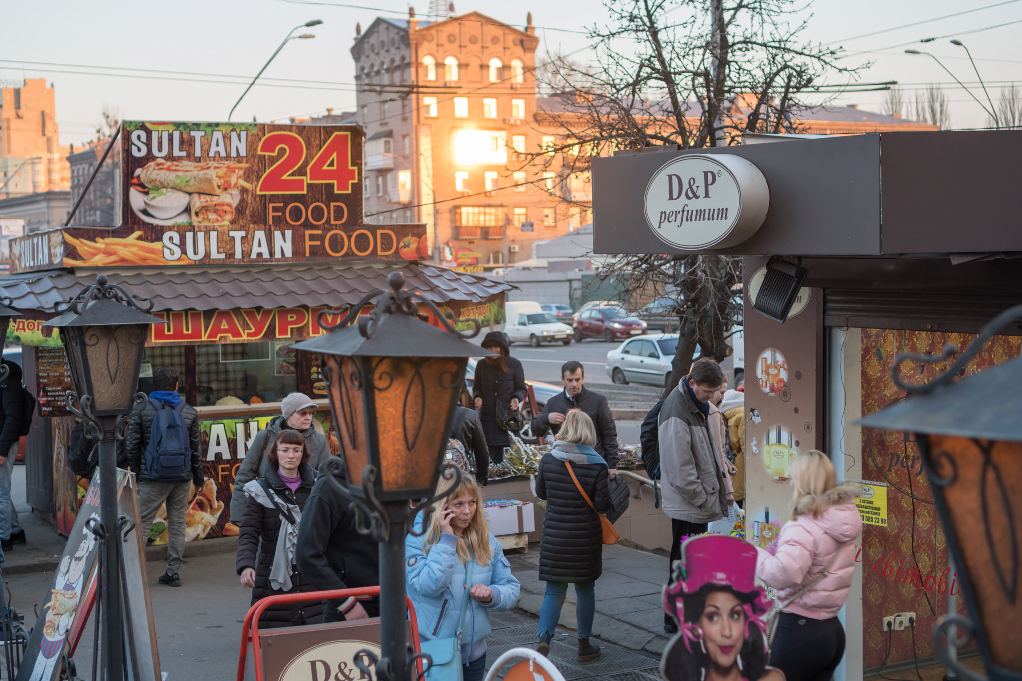 Sony E 35mm F1.8 OSS sample photo. City sunset photography