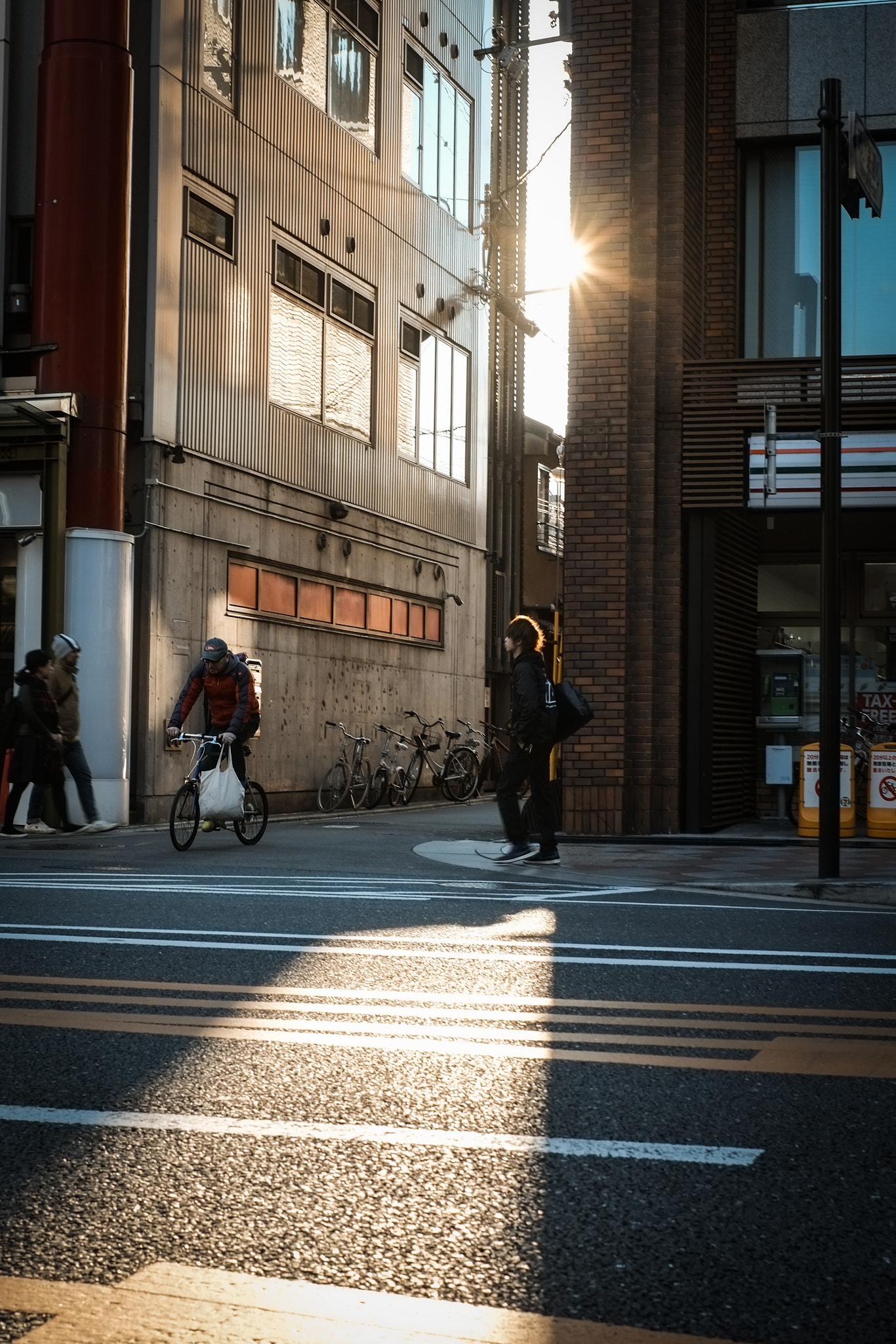 Fujifilm X-E1 + Fujifilm XF 35mm F1.4 R sample photo. Kyoto/sanjyo photography
