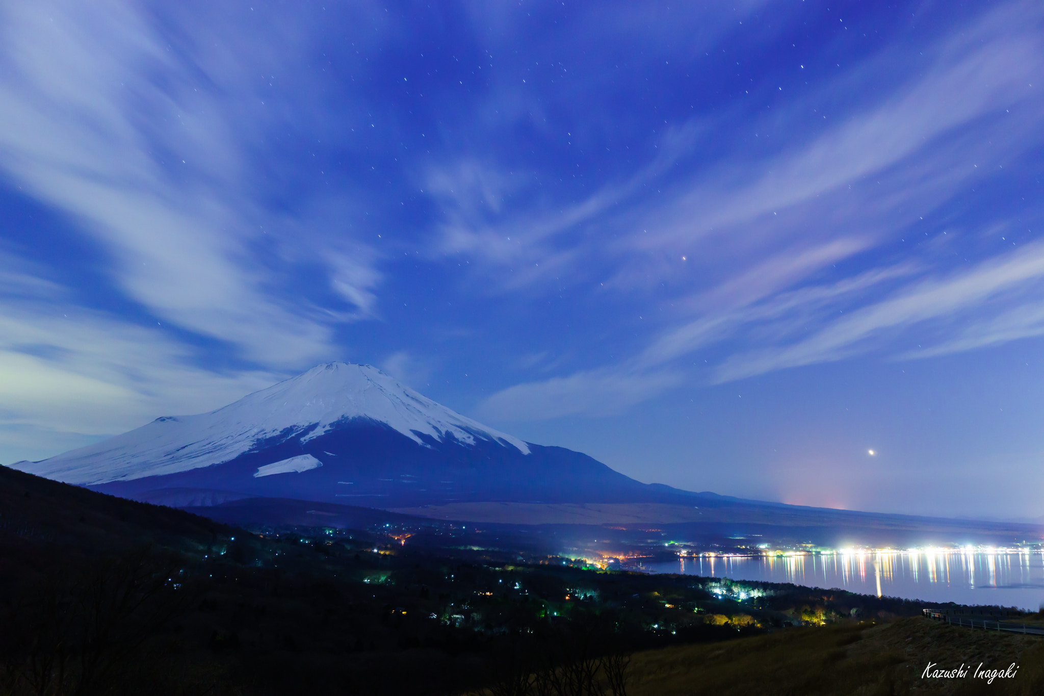 Sony a99 II sample photo. Cloudy starry sky of fuji mountain photography