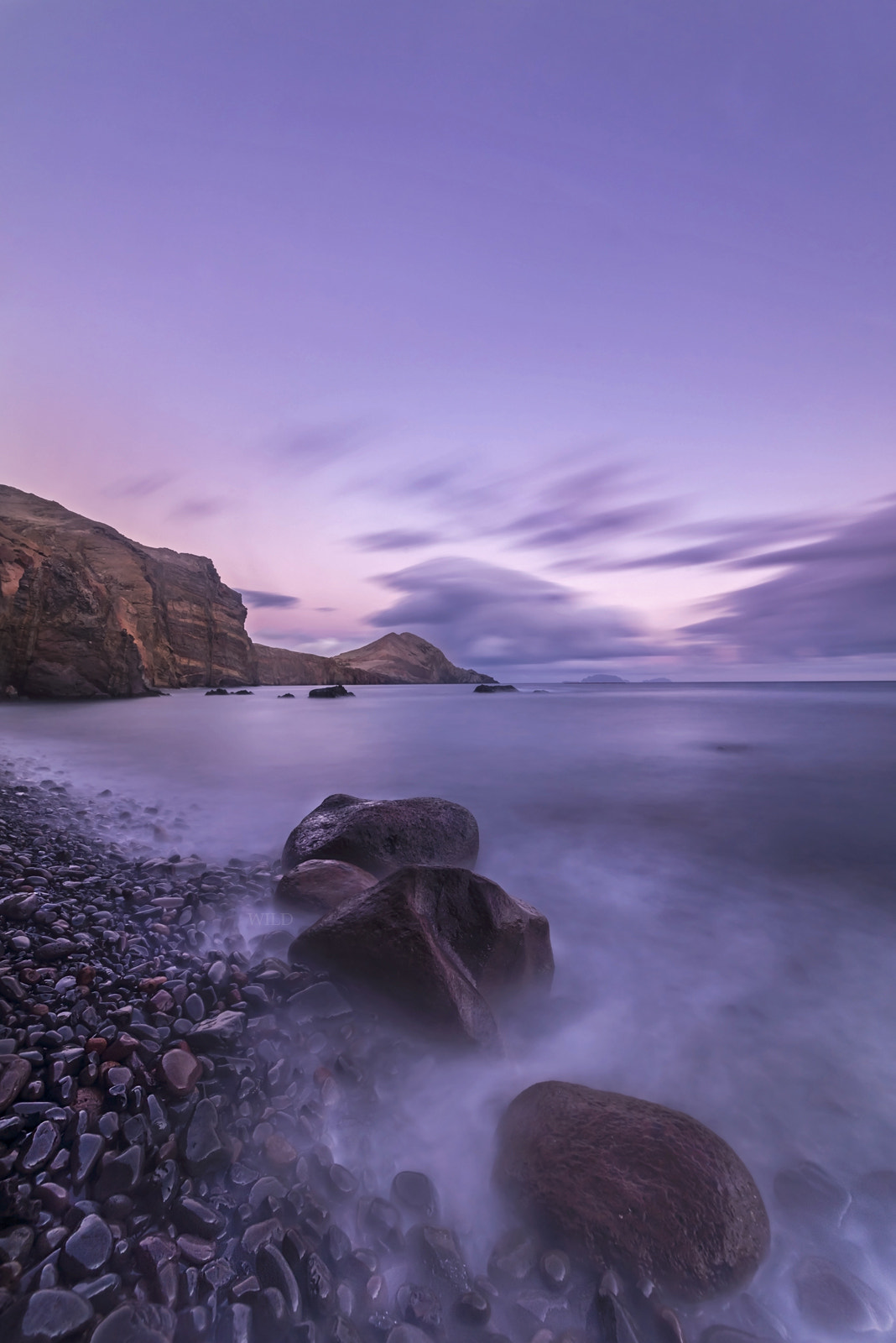 Nikon D610 + Sigma 12-24mm F4.5-5.6 II DG HSM sample photo. The line of rocks photography