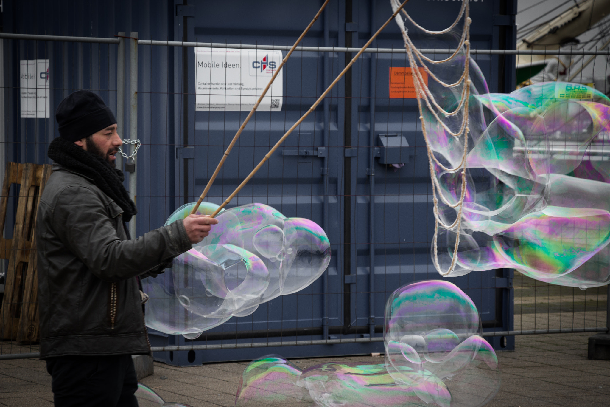 Canon EOS 100D (EOS Rebel SL1 / EOS Kiss X7) sample photo. Rainbow bubbles photography