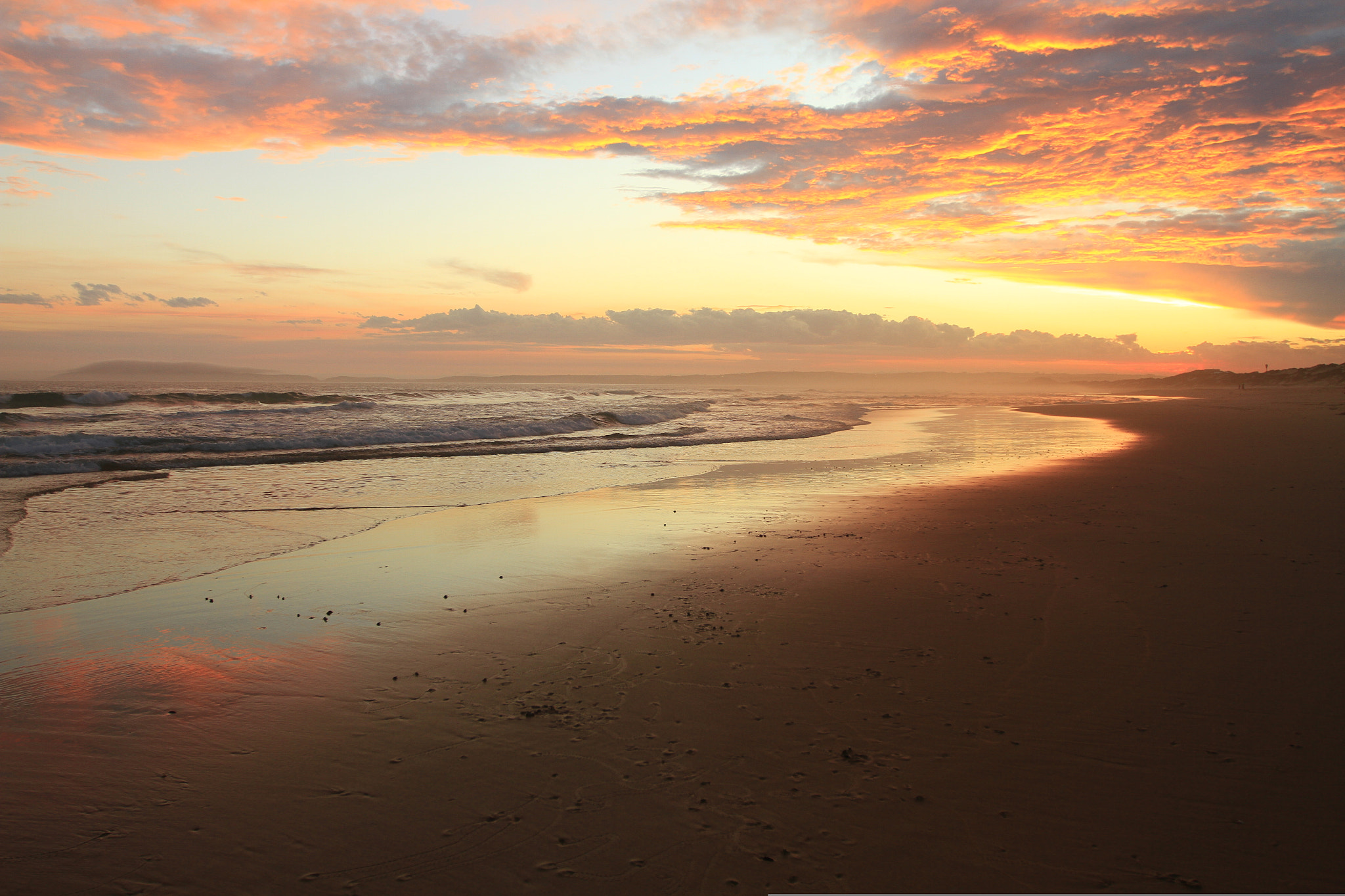 Canon EF 16-35mm F2.8L II USM sample photo. Sunset photography