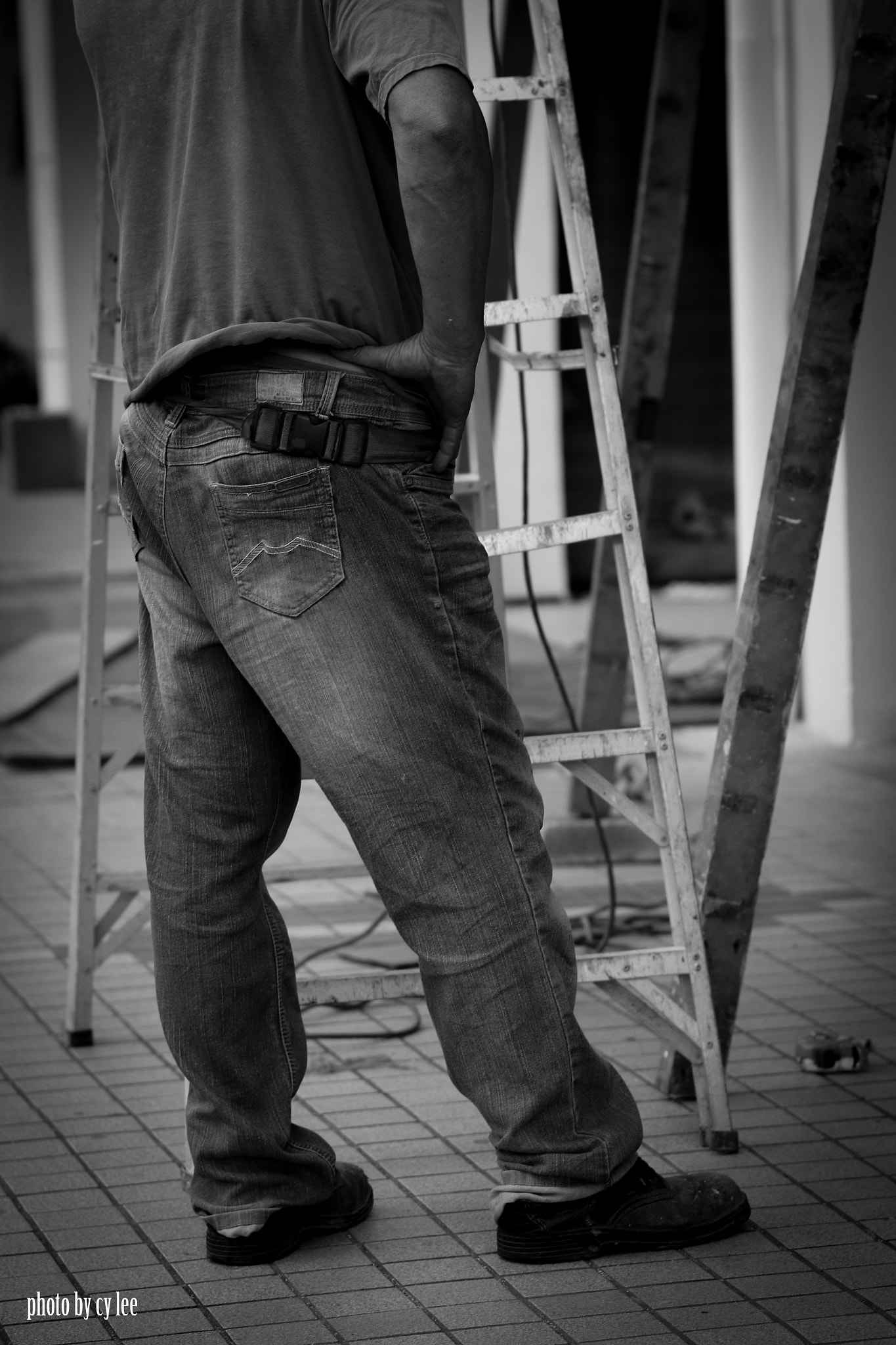 Canon EOS 70D + Canon EF 85mm F1.8 USM sample photo. Just work photography