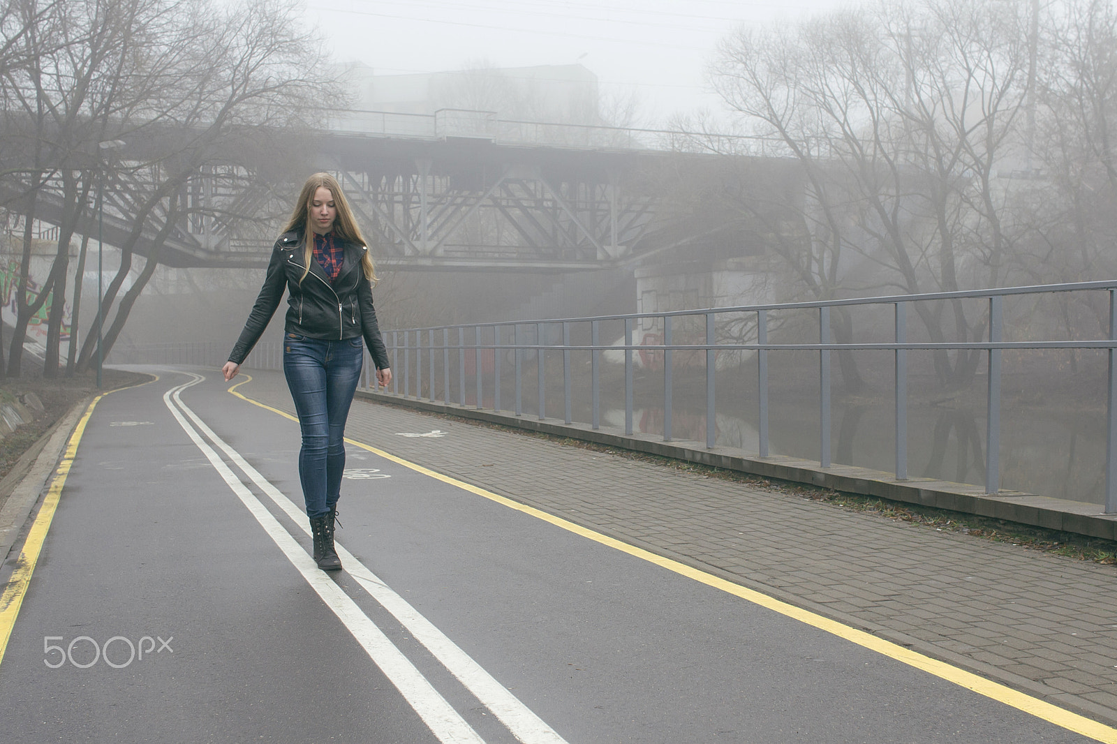 Sigma 30mm F1.4 EX DC HSM sample photo. Walking on the road photography