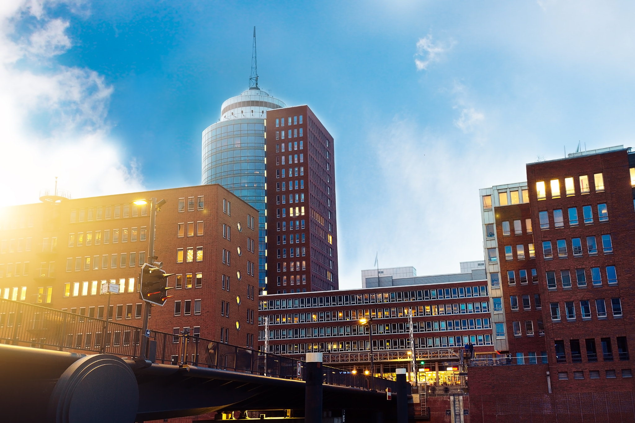 Canon EF 24-70mm F4L IS USM sample photo. Beautiful picture of city with tall buildings, bridge. beautiful photography
