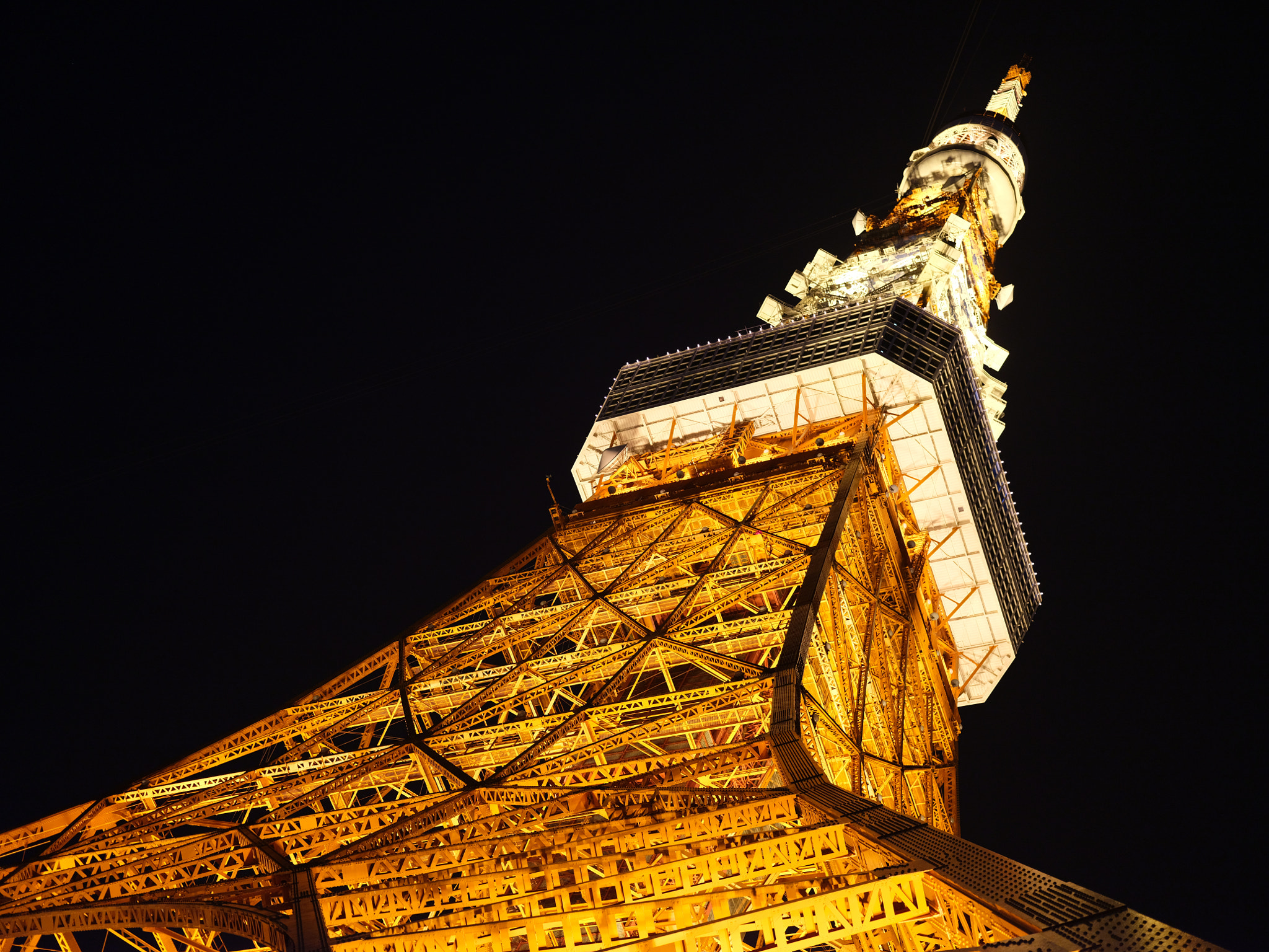 Fujifilm GFX 50S + Fujifilm GF 63mm F2.8 R WR sample photo. Tokyo tower photography