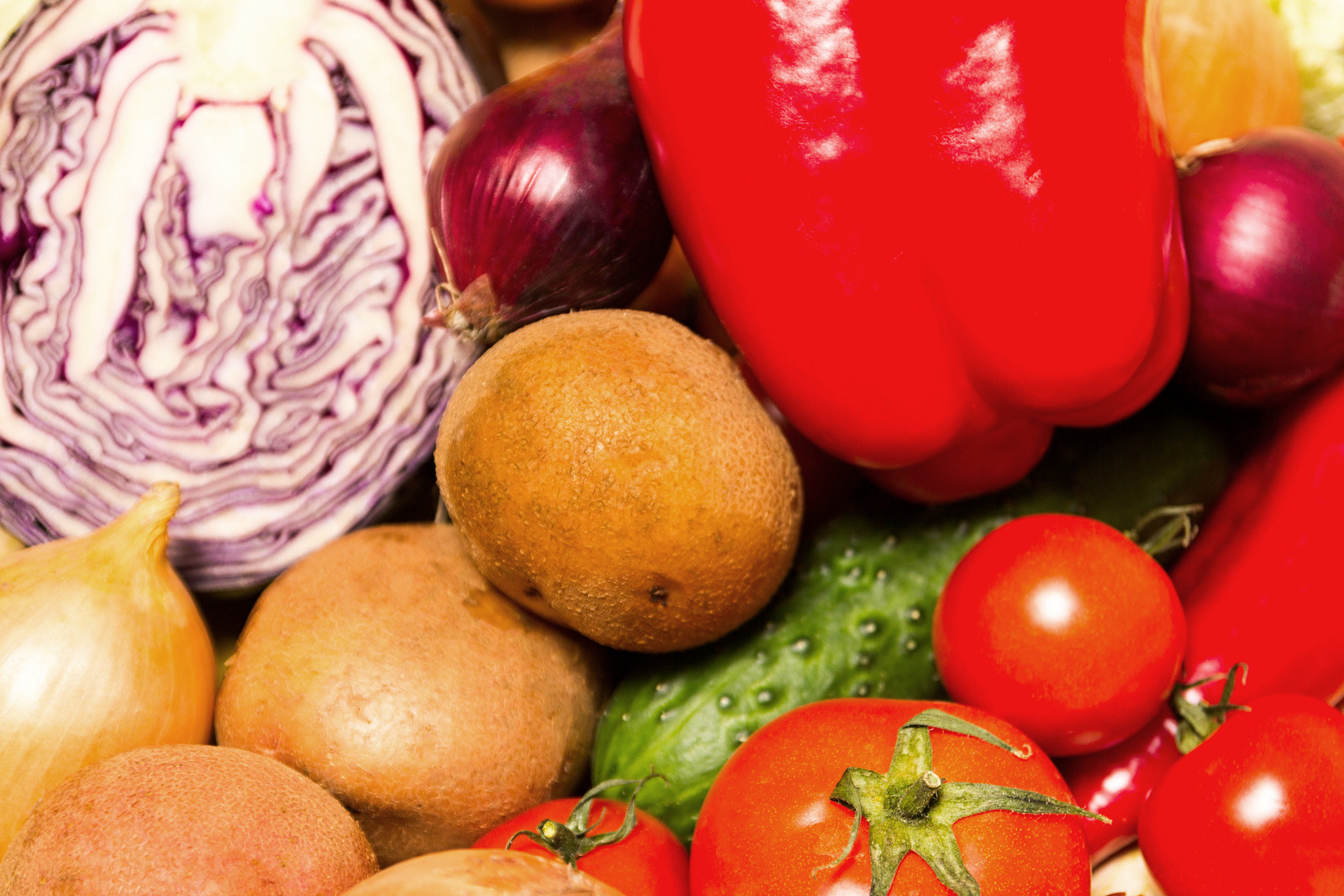 Canon EOS 60D sample photo. Delicious fresh vegetables, close-up photography