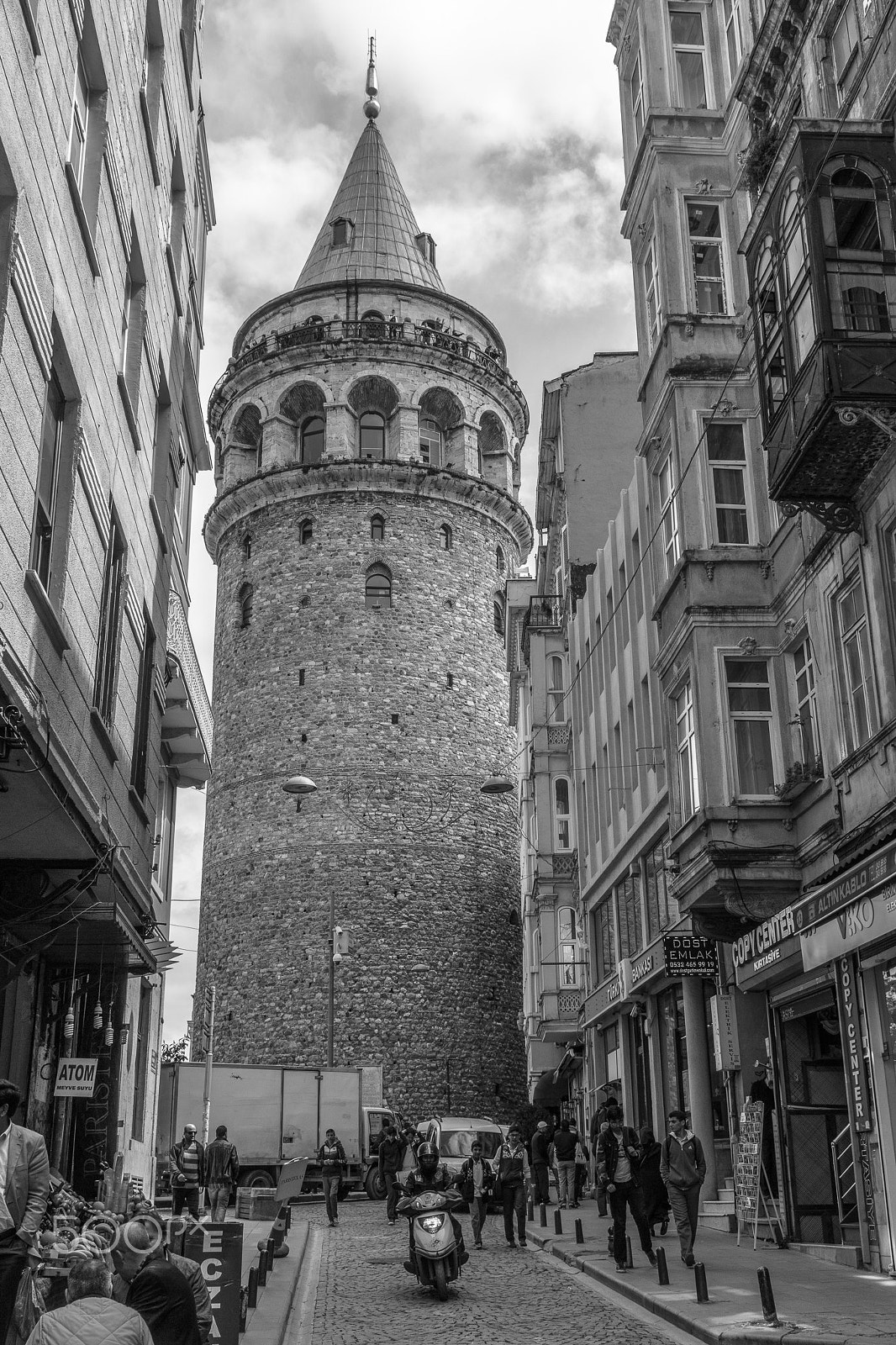 Sony SLT-A77 + Sony DT 16-105mm F3.5-5.6 sample photo. Galata tower_istanbul photography