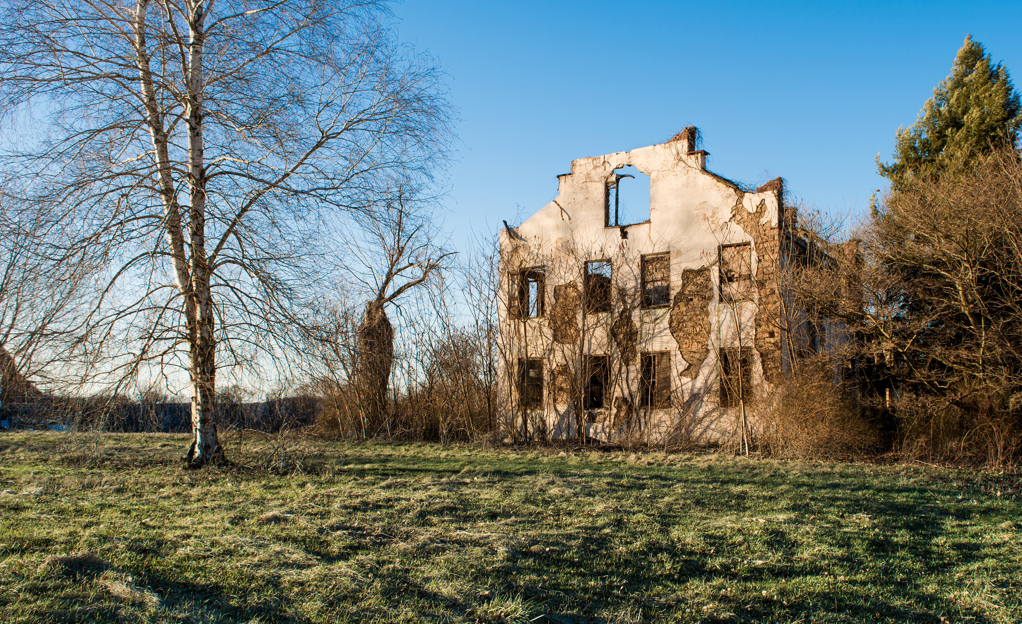Nikon D7200 sample photo. Abandoned photography