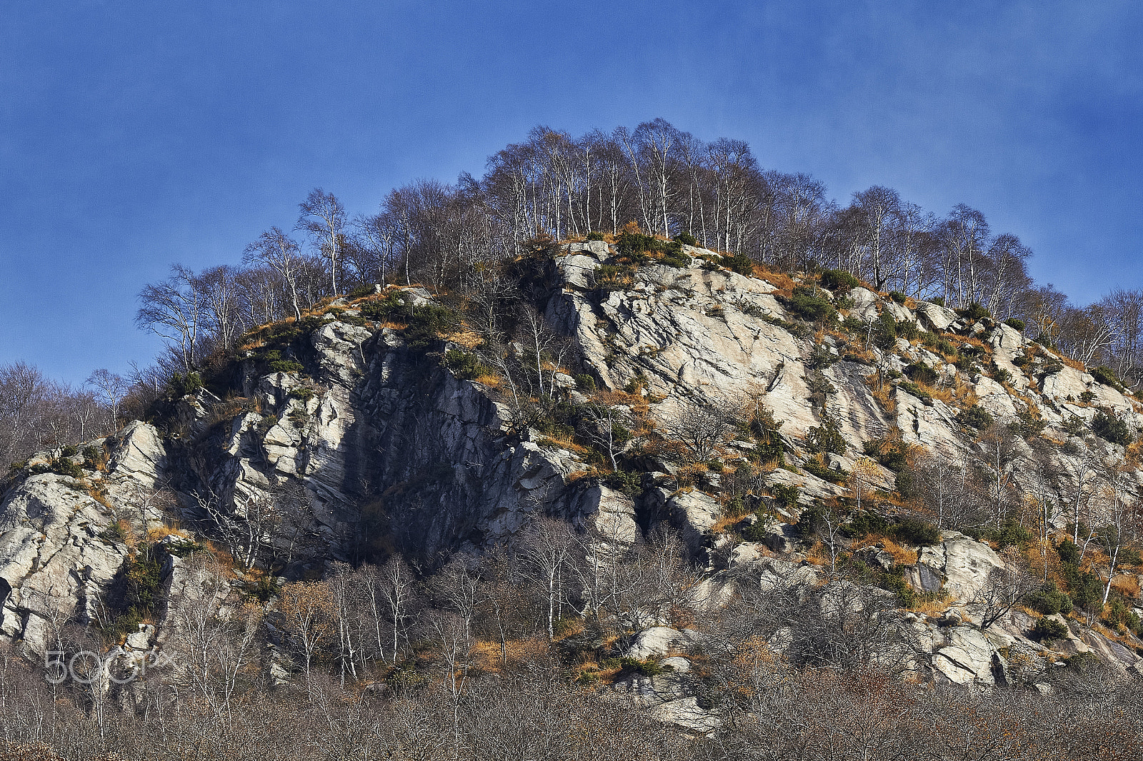 Canon EOS 7D + Canon EF 70-200mm F4L IS USM sample photo. Hills in ticino photography