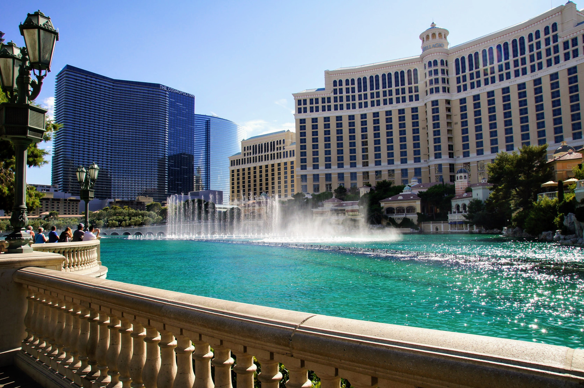 Sony SLT-A33 sample photo. Bellagio & the cosmopolitan hotels in las vegas photography