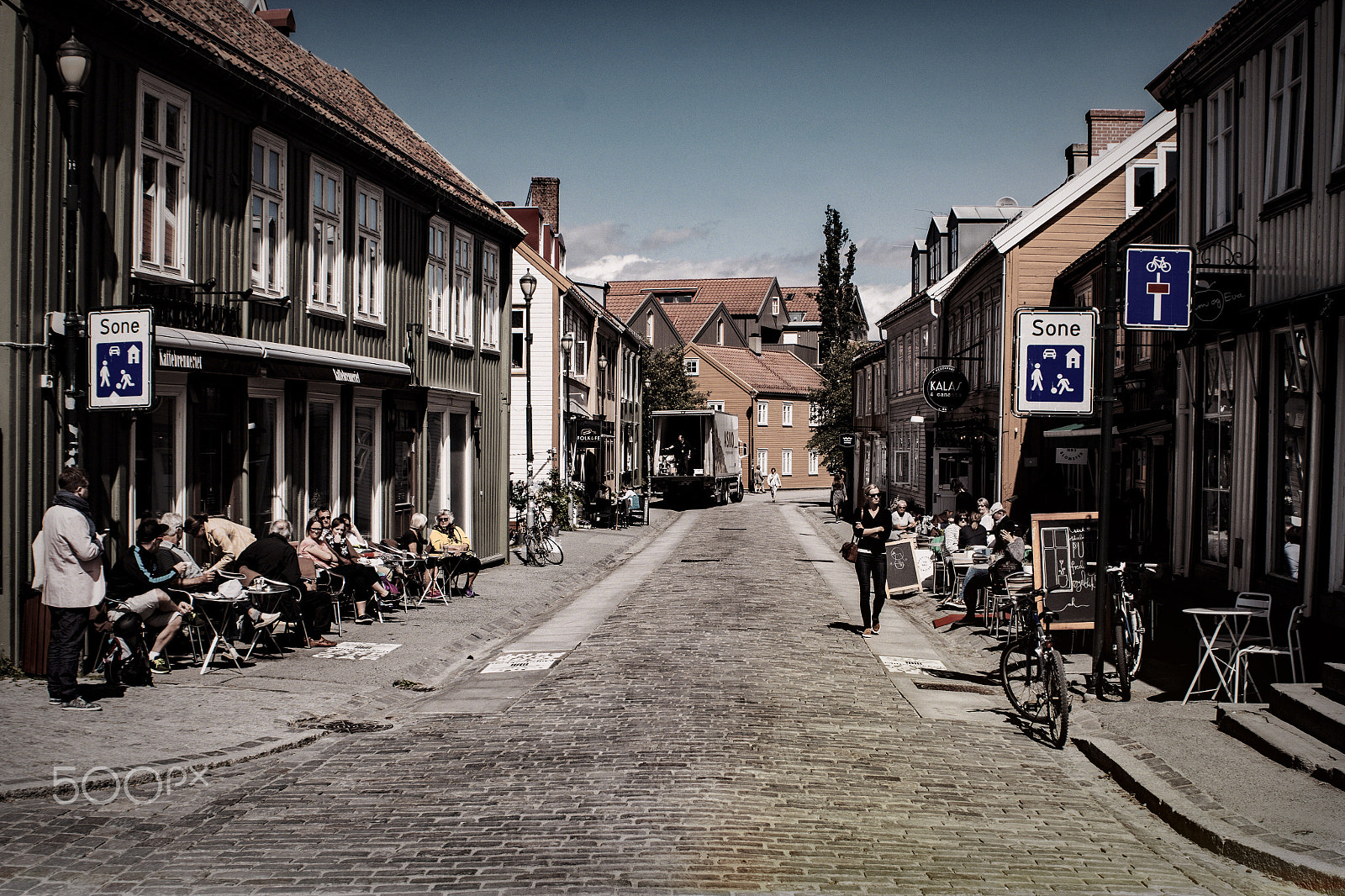 Canon EF 28-80mm f/3.5-5.6 sample photo. Trondheim photography