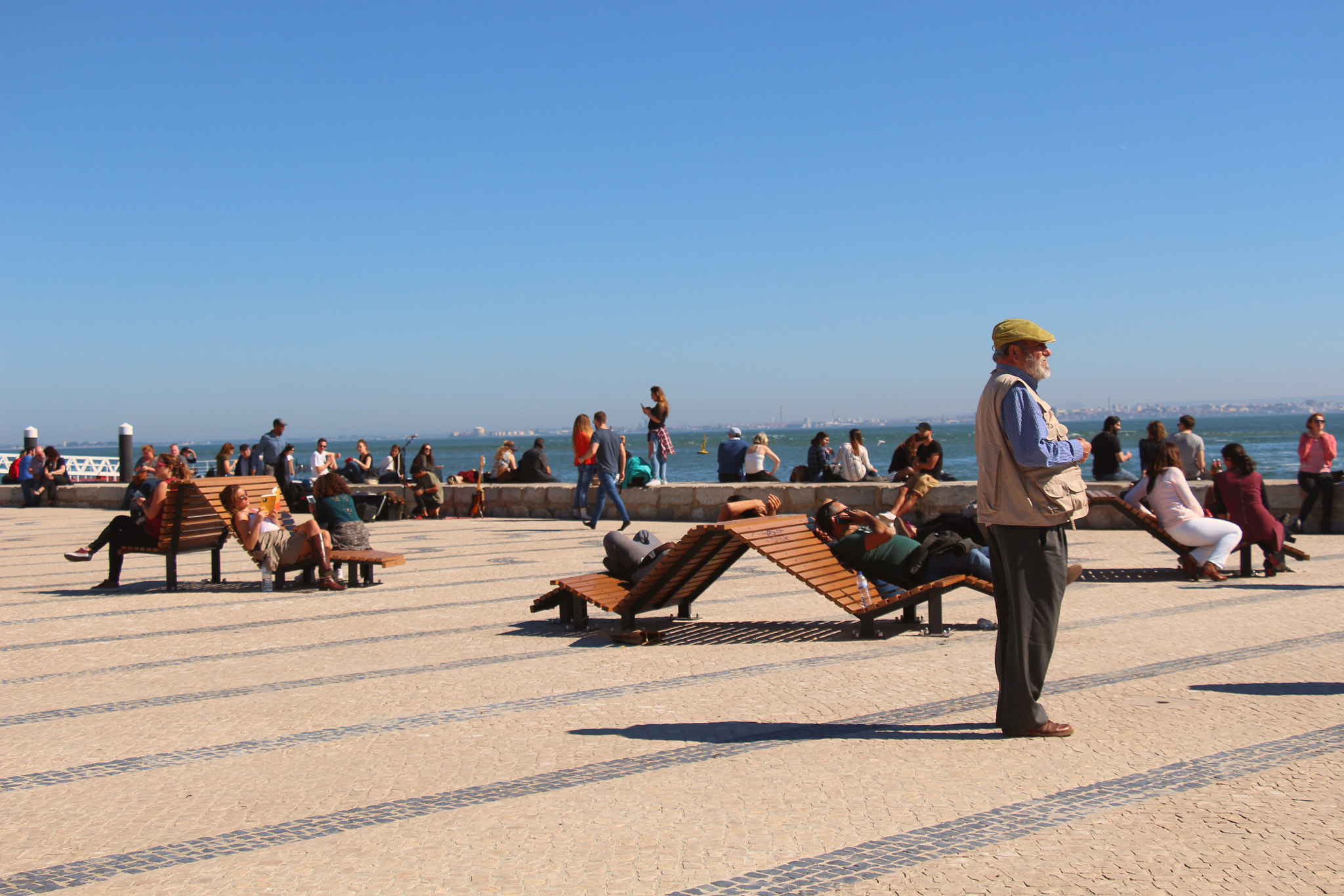 Canon EOS 100D (EOS Rebel SL1 / EOS Kiss X7) sample photo. Lisboa photography