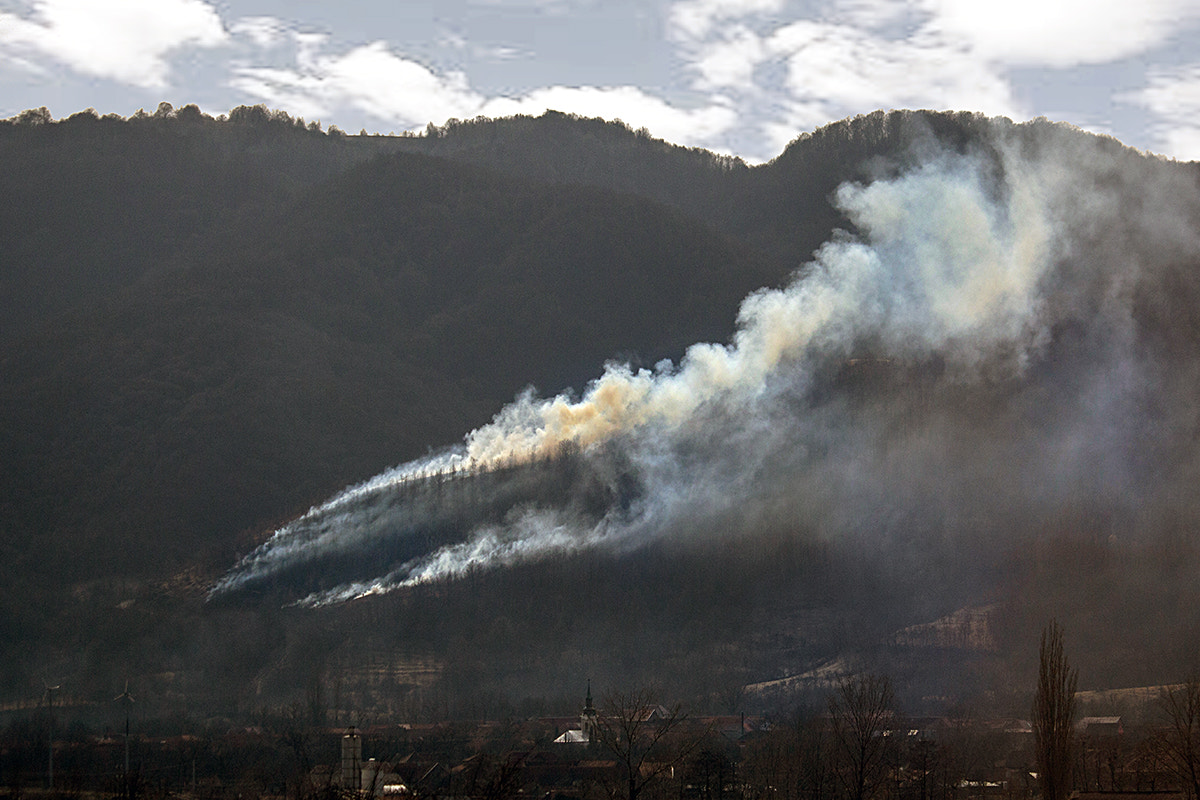 Canon EF-S 55-250mm F4-5.6 IS STM sample photo. Spring fires (2) photography