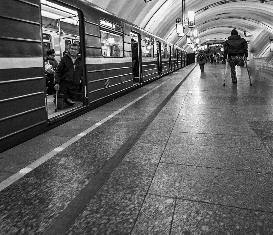 Nikon AF-S Nikkor 14-24mm F2.8G ED sample photo. на один квадратный метр.... photography
