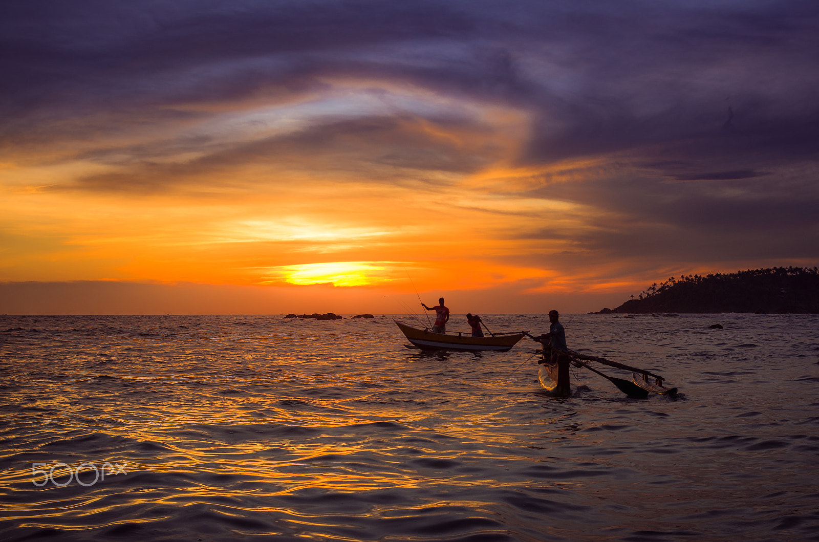 Pentax K-5 sample photo. Silhouette of traditional fishermen at the sunset photography