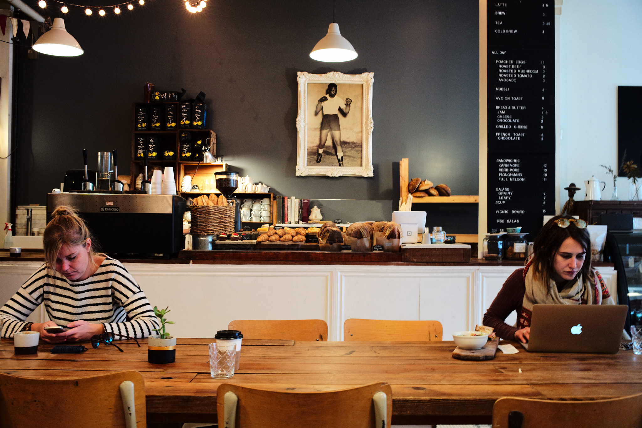Leica Summilux-M 35mm F1.4 ASPH sample photo. Icoffees photography