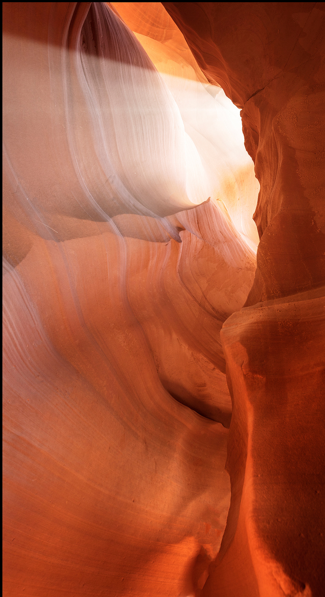 Canon EF 16-35mm F4L IS USM sample photo. Slot1 photography