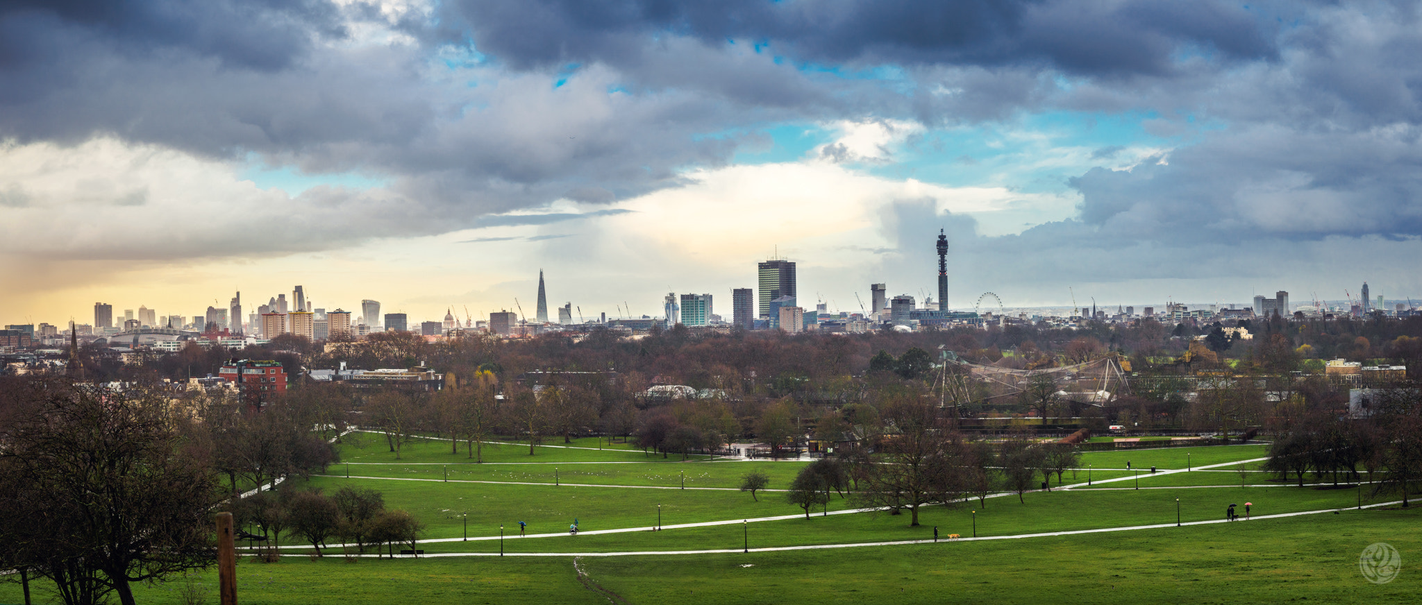 Olympus OM-D E-M10 II sample photo. London skyline photography