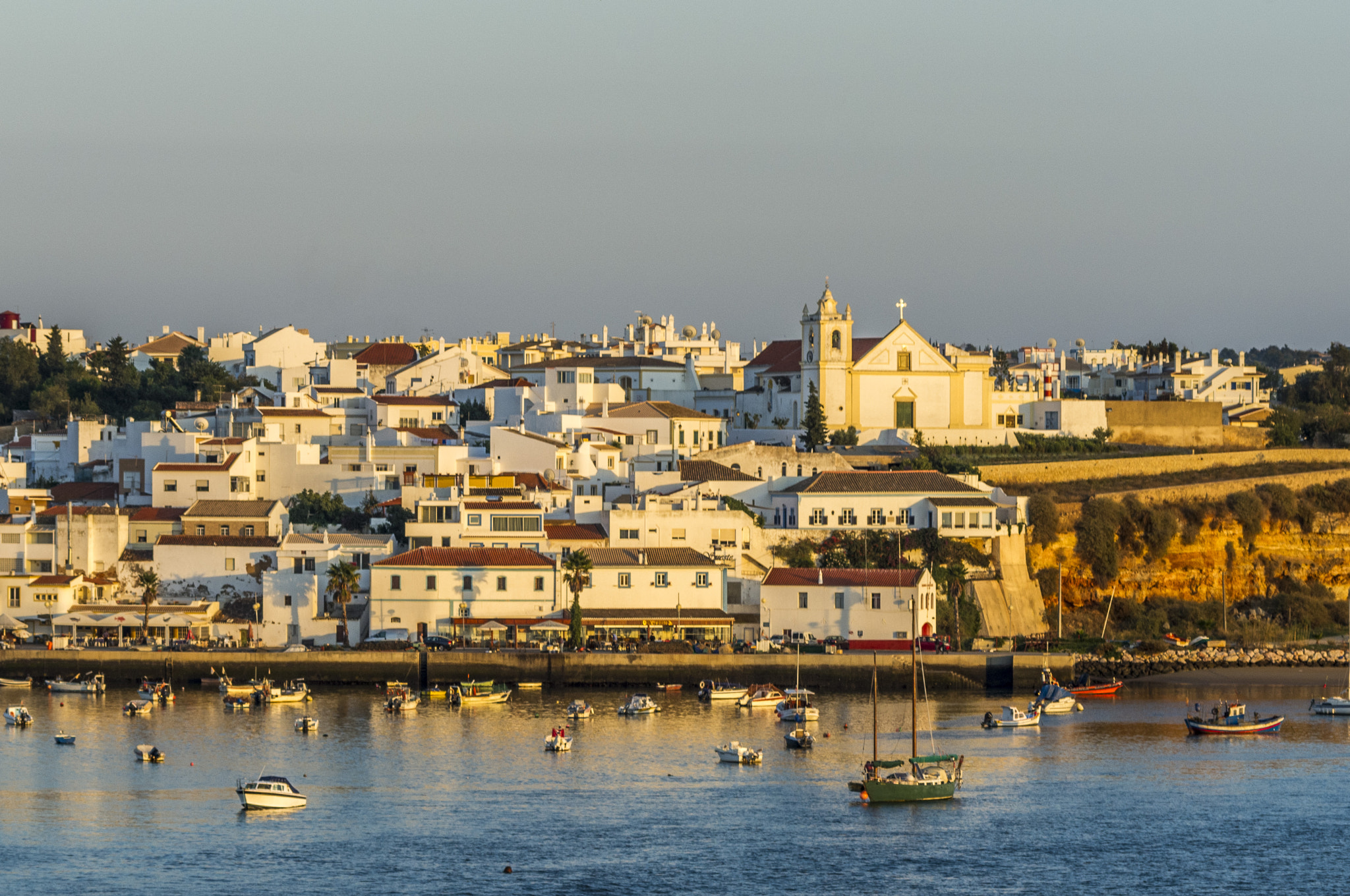 smc PENTAX-FA 100-300mm F4.7-5.8 sample photo. Portimao photography