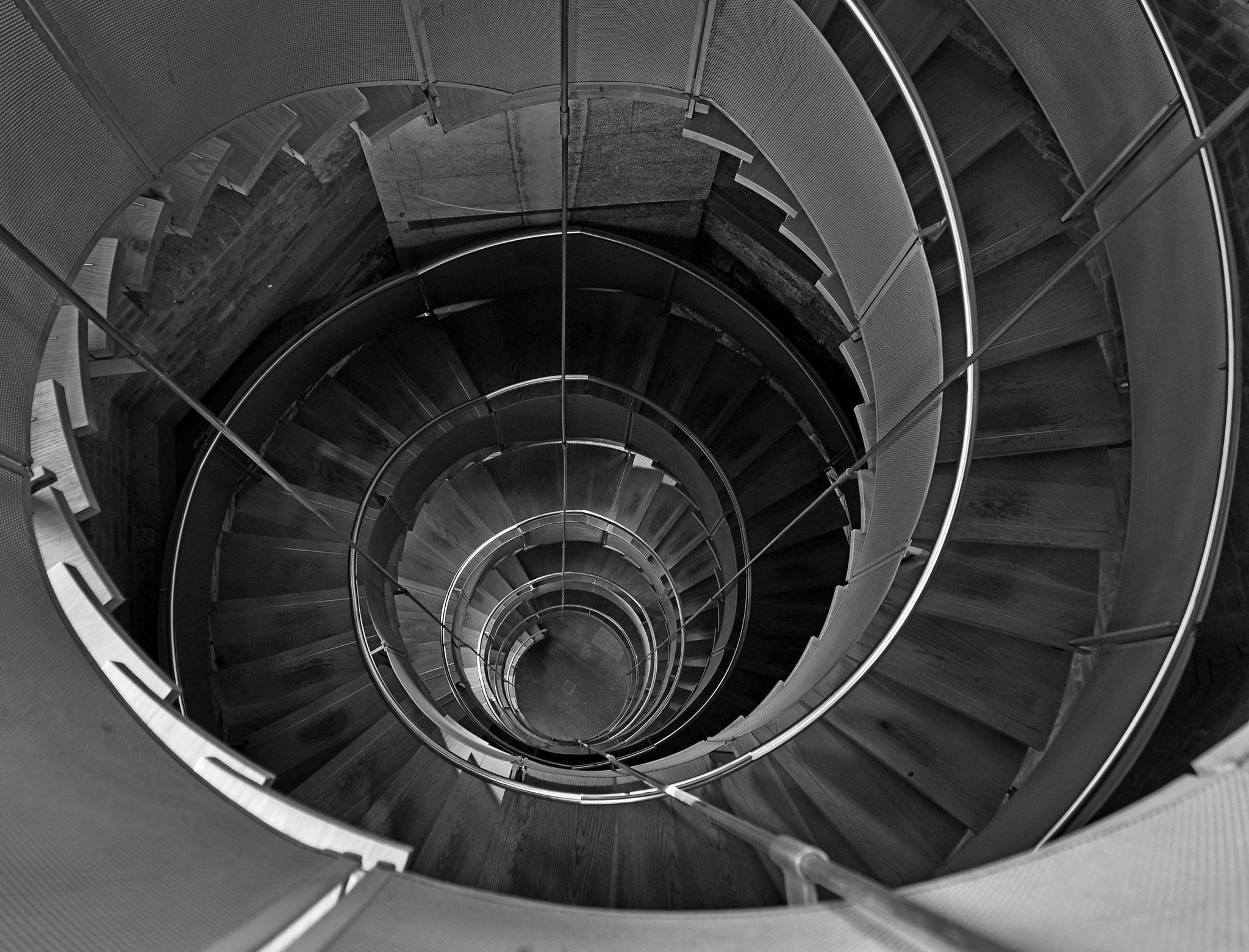 Nikon D90 + Tamron AF 18-270mm F3.5-6.3 Di II VC LD Aspherical (IF) MACRO sample photo. Glasgow spiral stair photography
