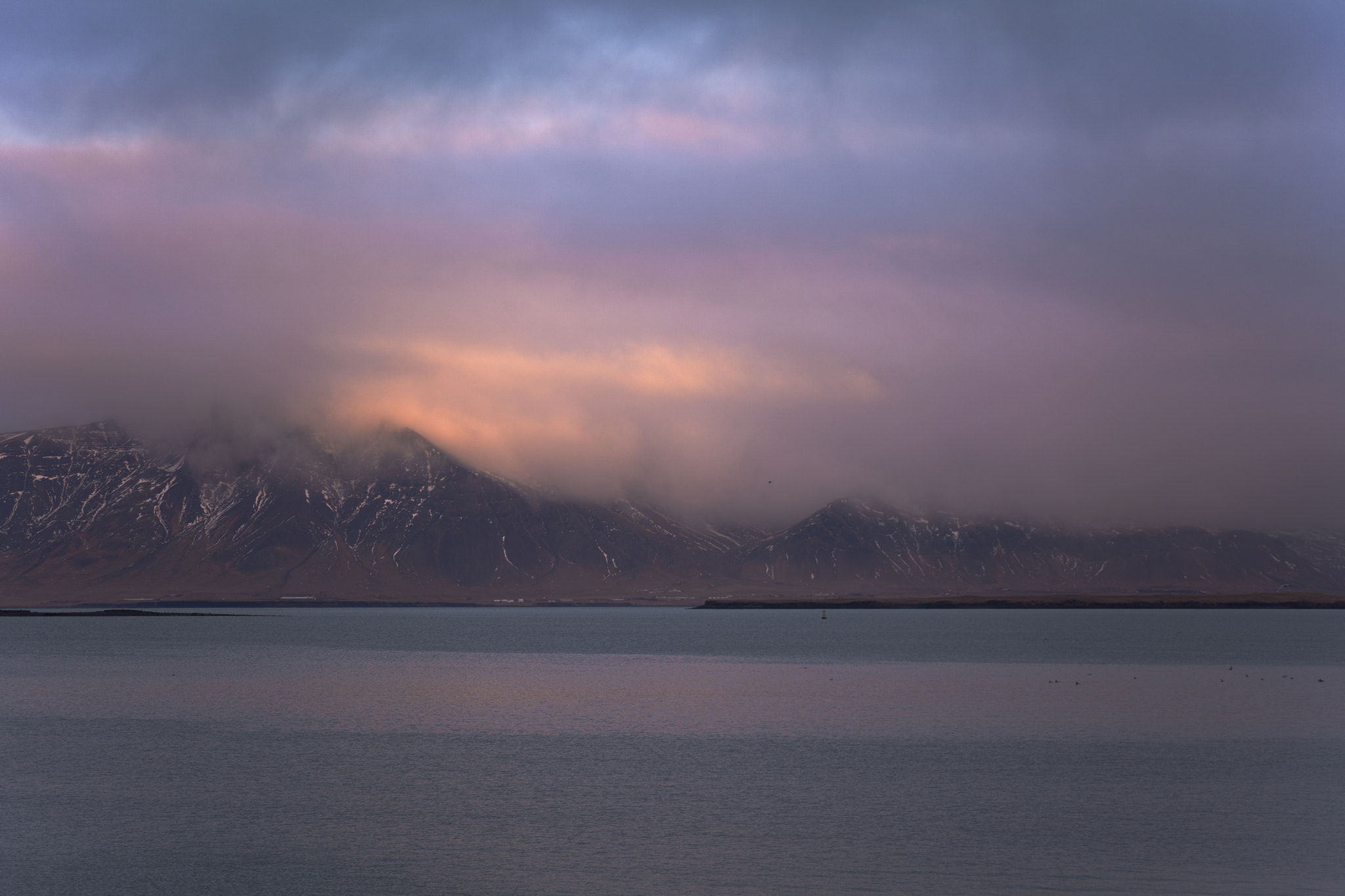 Canon EOS 5D Mark II sample photo. Sunset over the reykjavik harbour photography