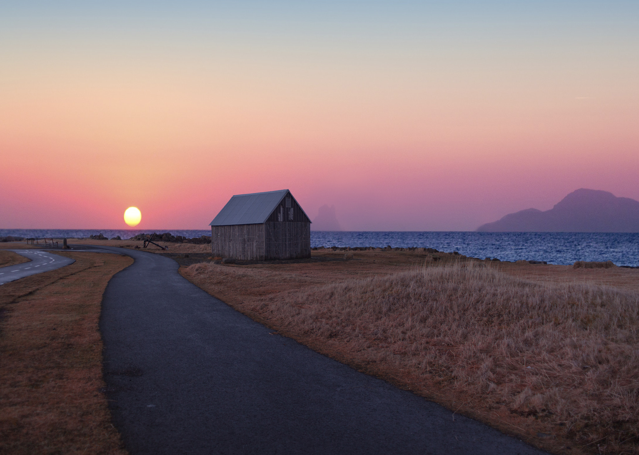 Canon EF 28-80mm f/3.5-5.6 USM IV sample photo. January in iceland photography