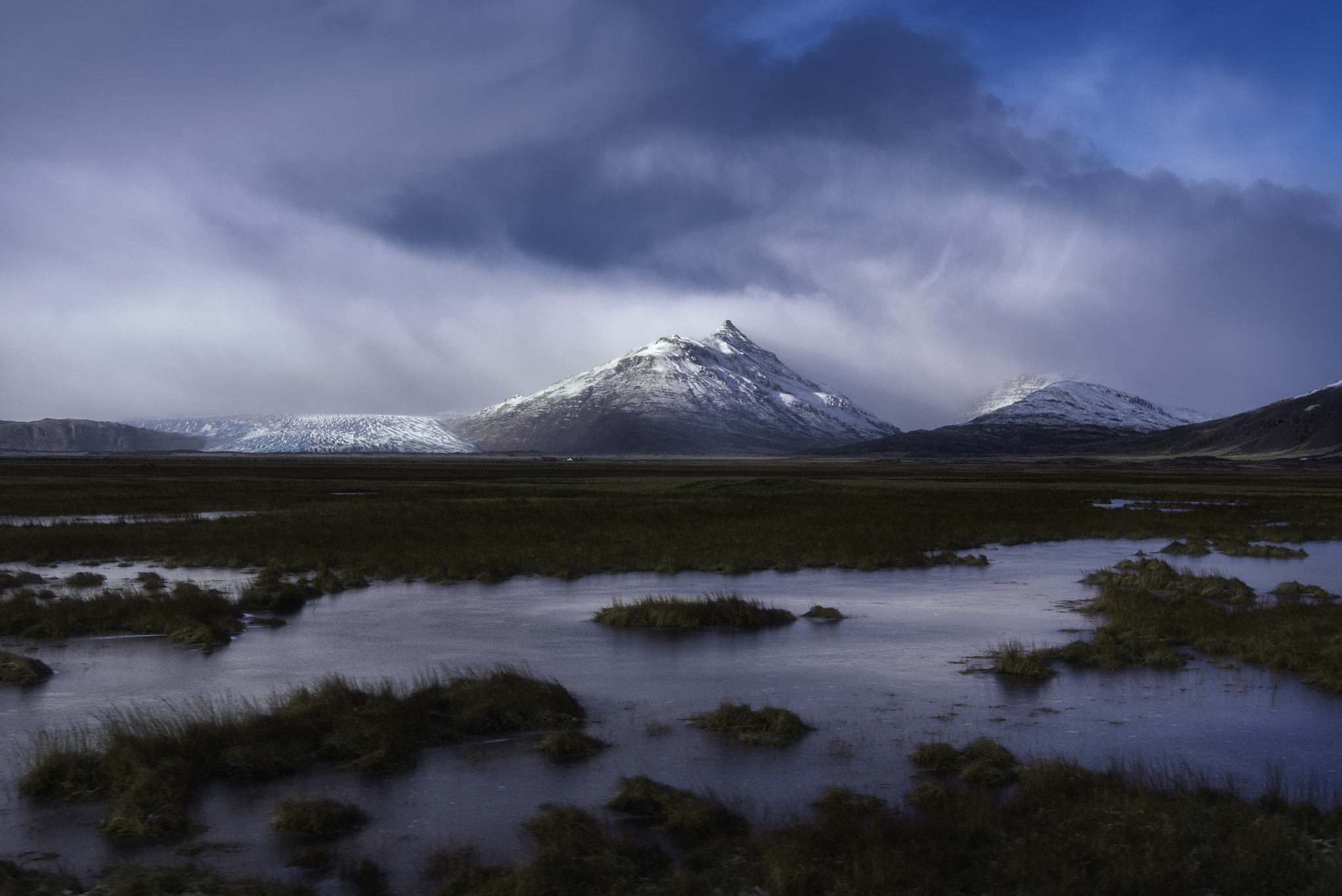 Nikon AF-S Nikkor 24-70mm F2.8E ED VR sample photo. Vatnajokull, iceland photography