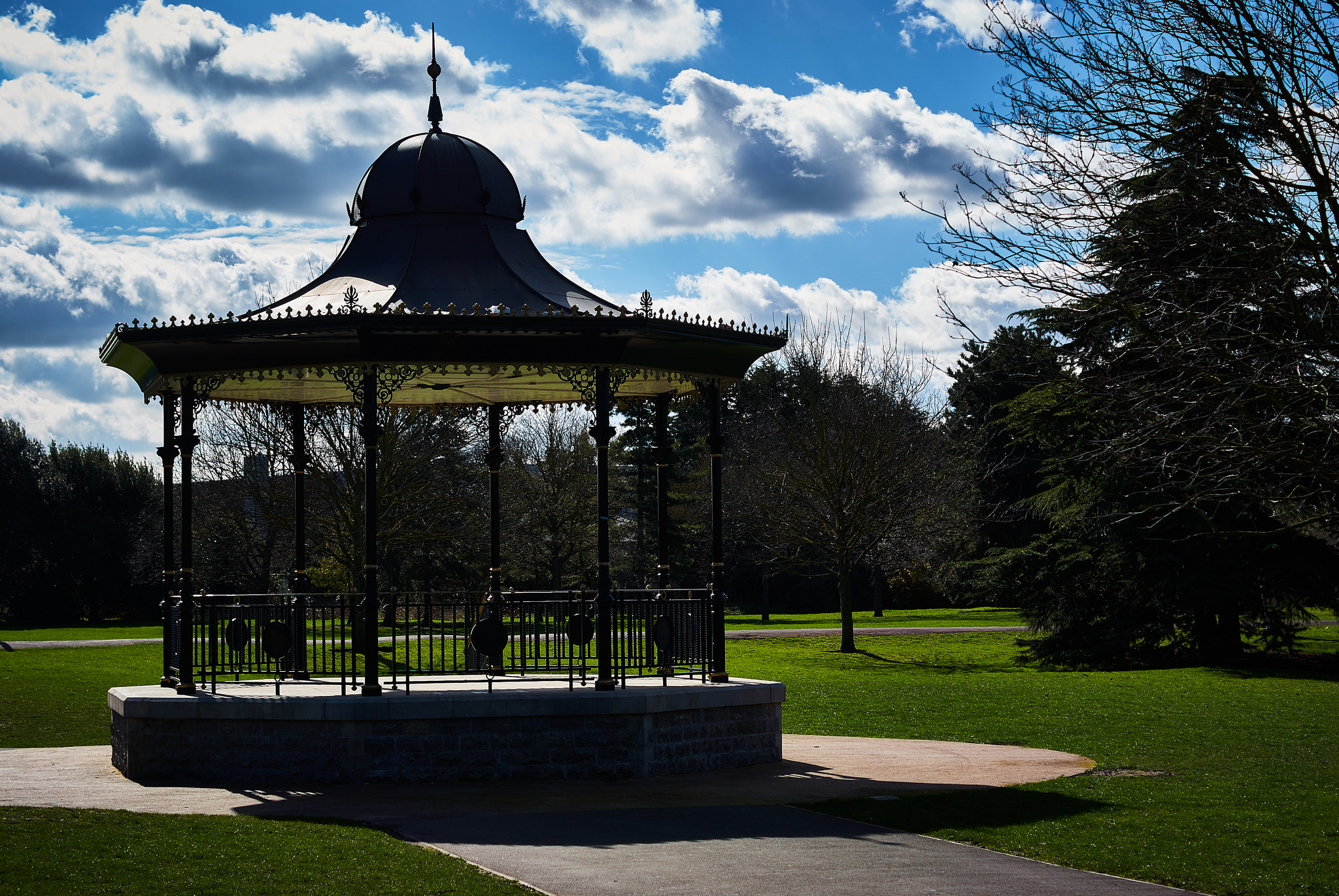 Sony Alpha DSLR-A330 sample photo. Bandstand photography