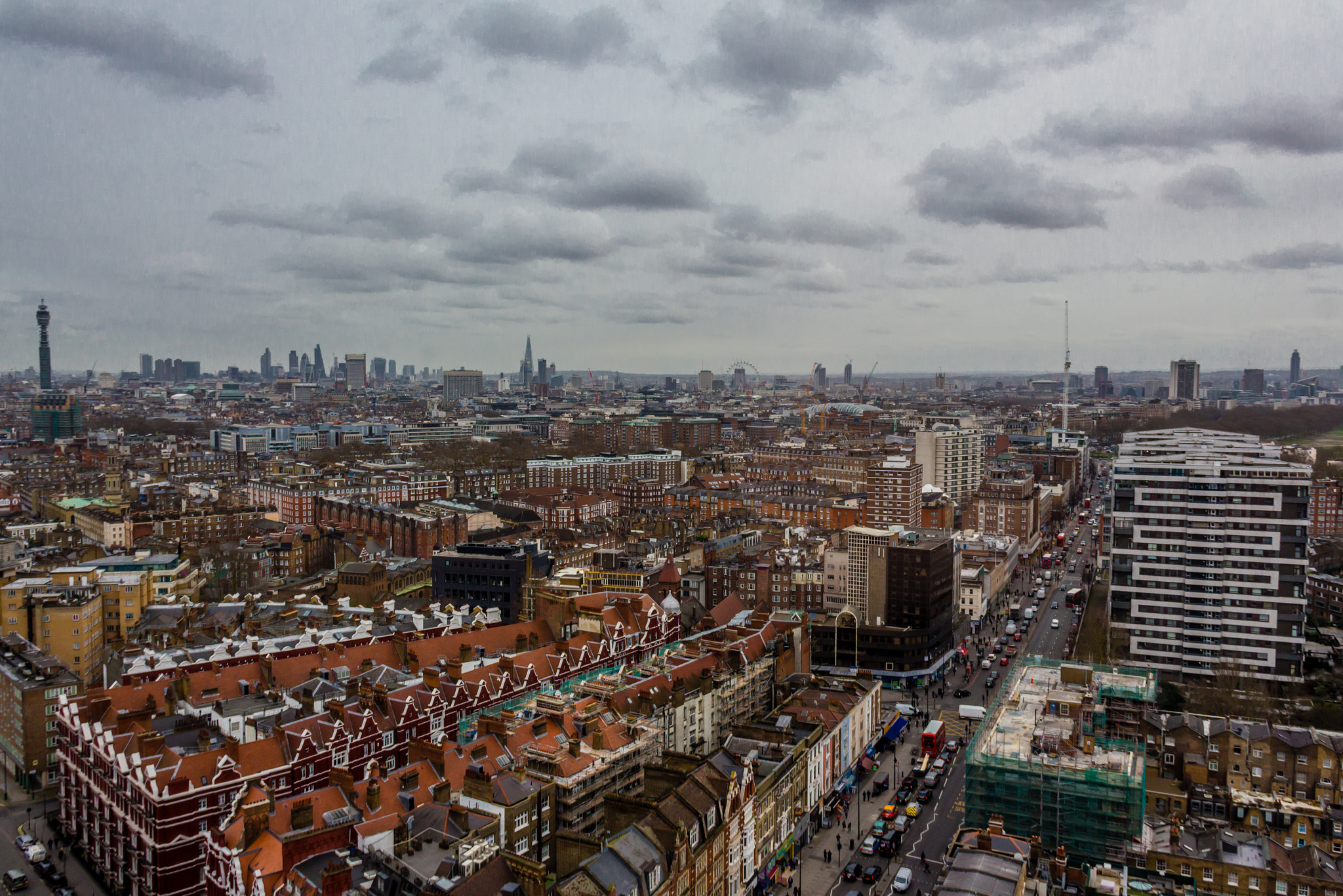 Canon EF-S 18-135mm F3.5-5.6 IS sample photo. London from sky23 photography