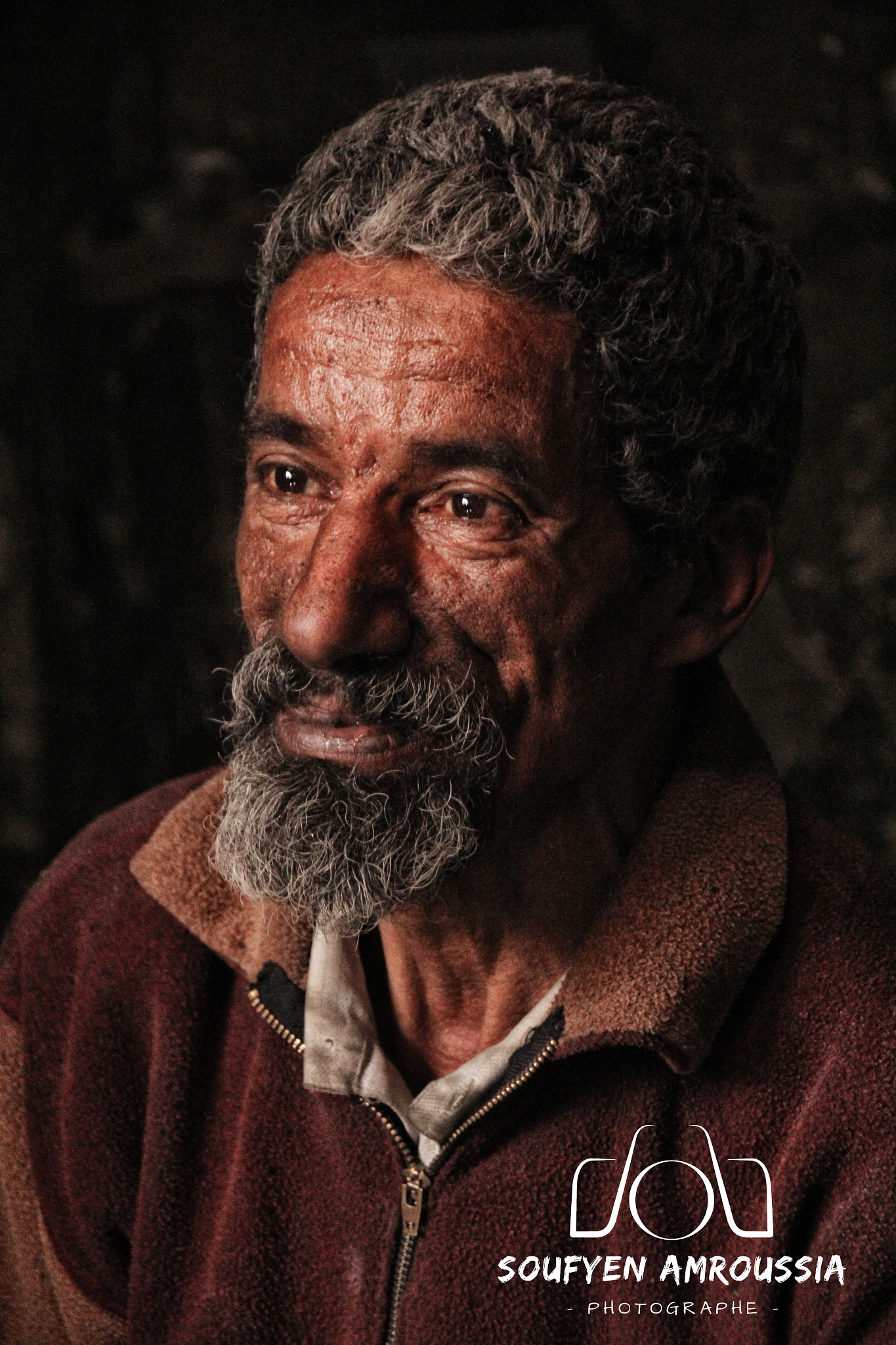 Sigma 18-250mm F3.5-6.3 DC OS HSM sample photo. Portrait  (un homme du sud tunisien ) photography