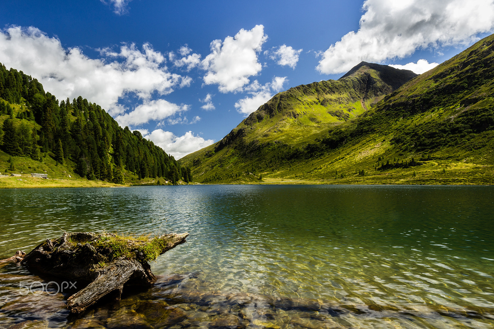 Canon EF 16-35mm F4L IS USM sample photo. Mountain lake photography