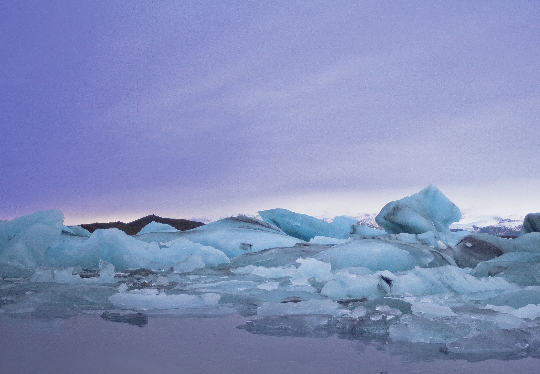 Canon EOS 5D Mark II sample photo. Purple sunset at jokulsarlon photography