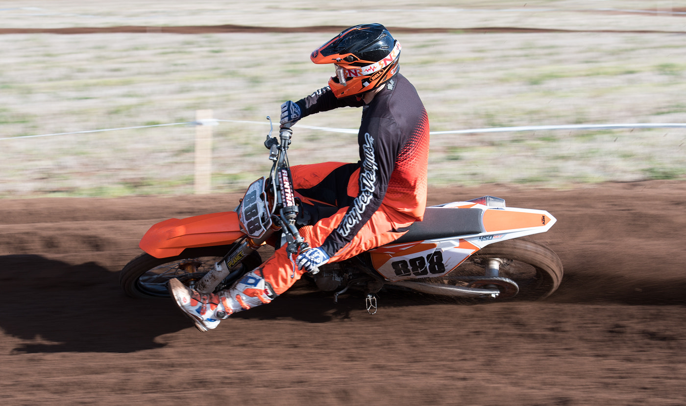 Nikon AF-S Nikkor 70-200mm F2.8G ED VR II sample photo. Mx photography