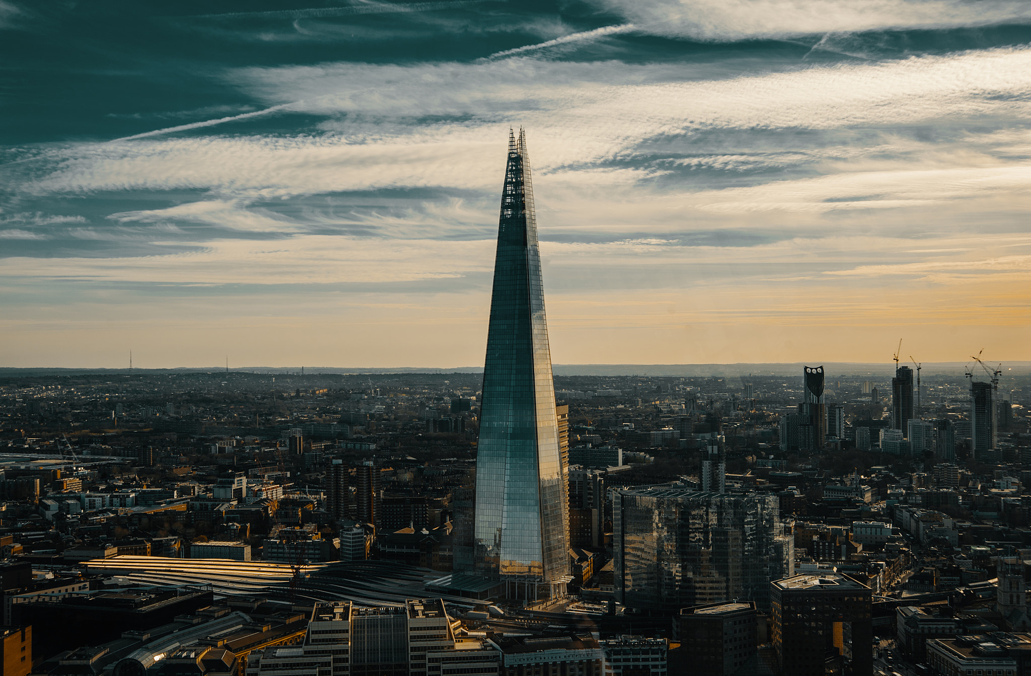 Nikon AF Nikkor 24-85mm F2.8-4D IF sample photo. The shard photography