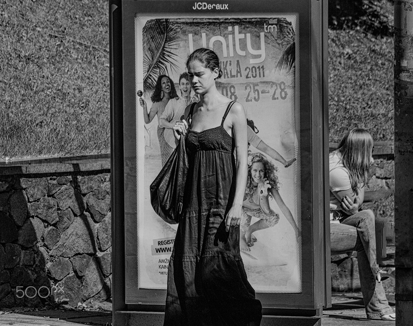 Canon EF-S 55-250mm F4-5.6 IS sample photo. Girl in black photography