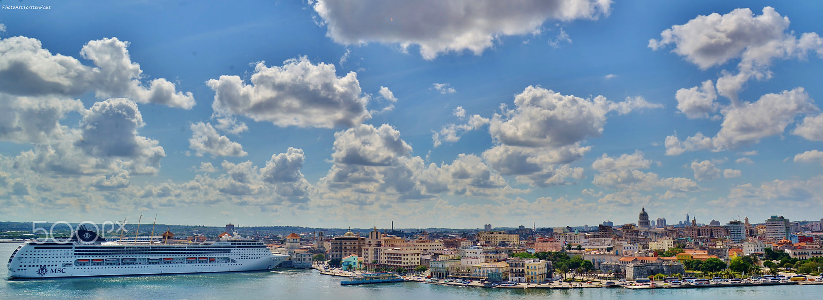 Nikon AF-S Nikkor 24-120mm F4G ED VR sample photo. La habana photography