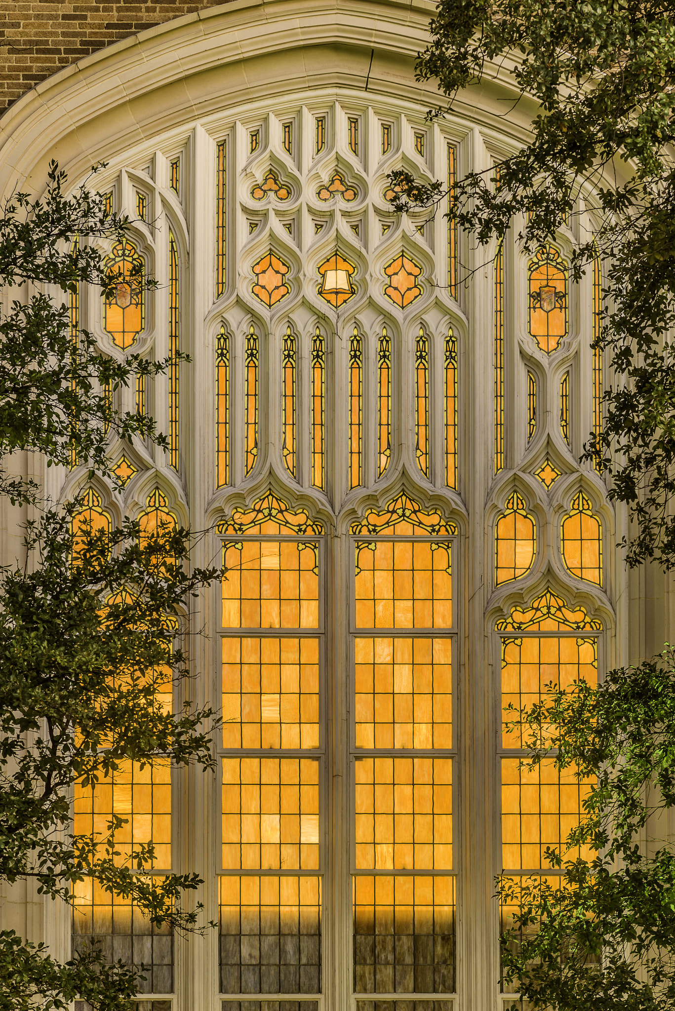 Nikon D800 sample photo. Downtown dallas church window at dusk photography