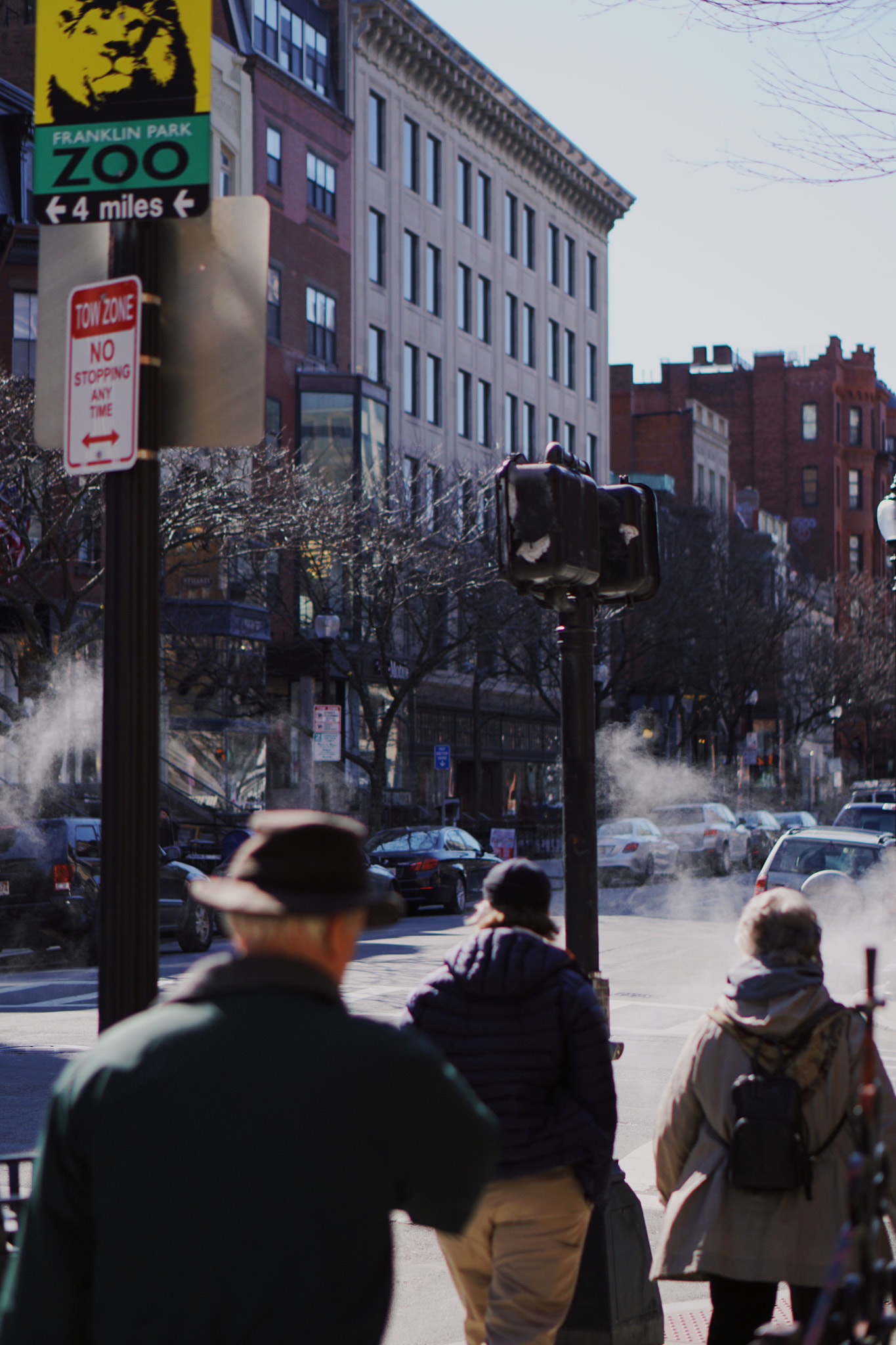 Sony a6300 + Sony E 50mm F1.8 OSS sample photo. Places to go, and people to see. 3/6/17 boston, ma photography