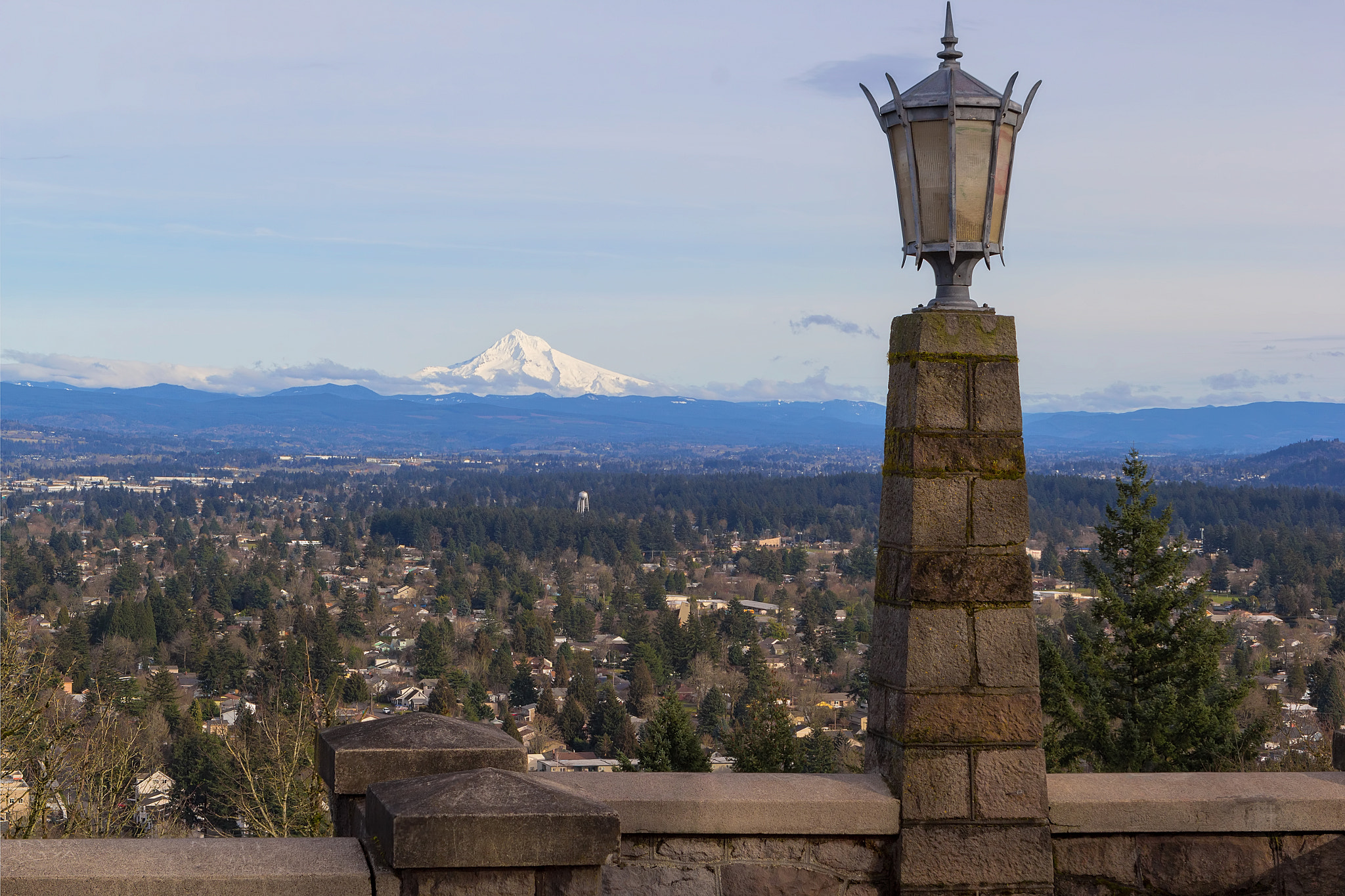Canon EOS 60D + Canon EF 24-70mm F2.8L USM sample photo. Stone lamp post at rocky butte photography