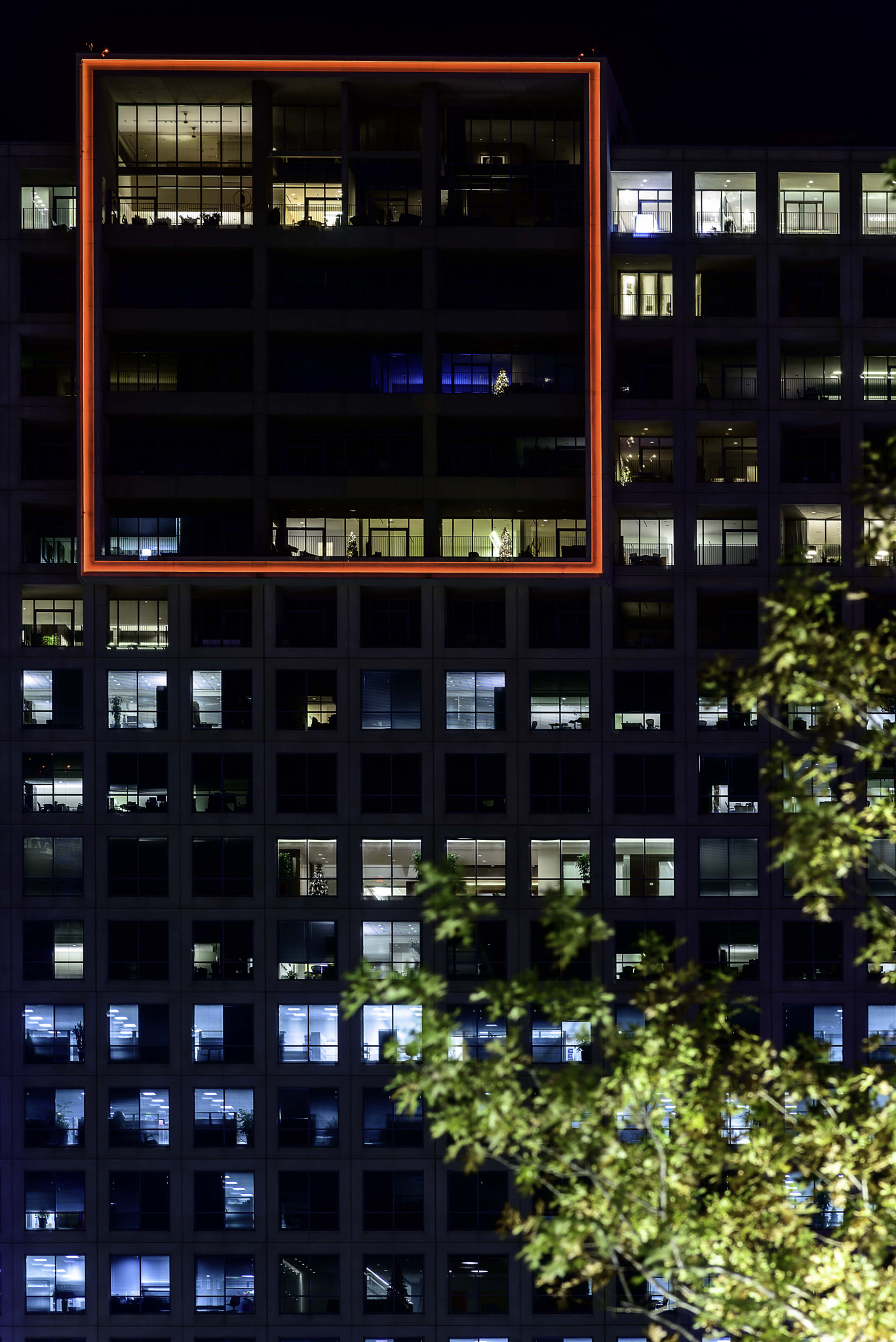 AF Nikkor 180mm f/2.8 IF-ED sample photo. Red square, neon   downtown dallas, tx photography